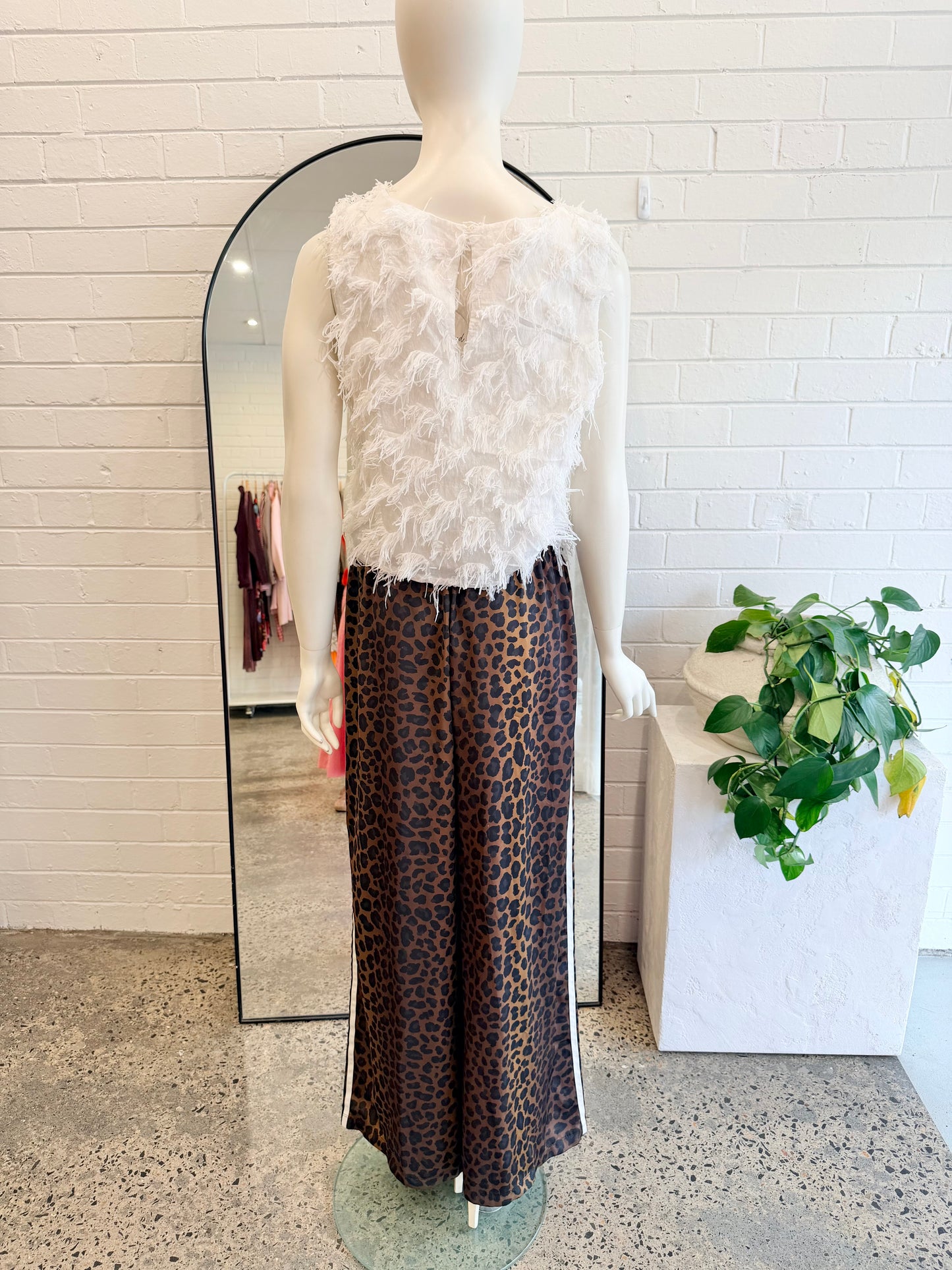 Gorman White Fluffy Top - Size 10