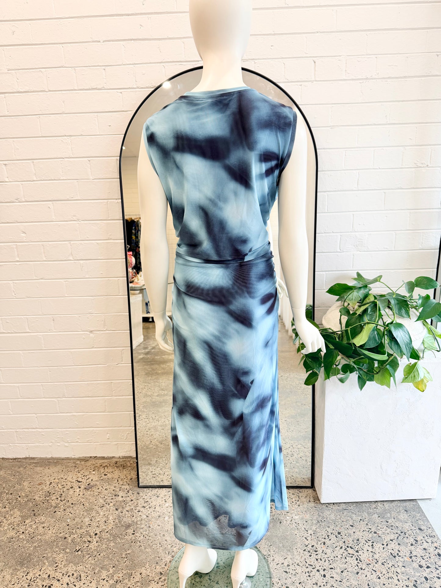 Witchery Glacier Print Mesh Midi Tank Dress - Size XXL (16 - 18)