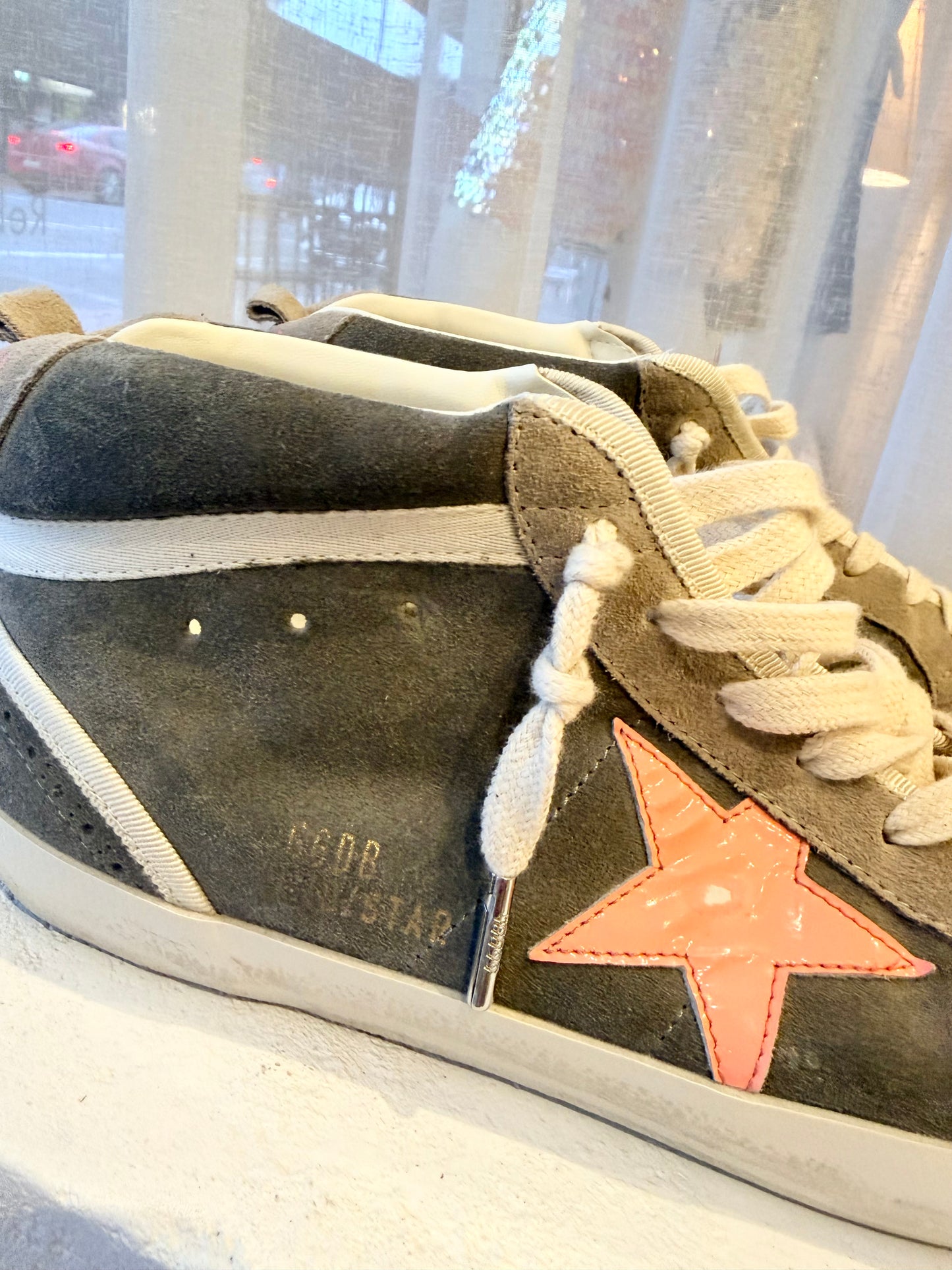 Golden Goose Dove Superstar Penster Half Fox Sneakers - Size 42