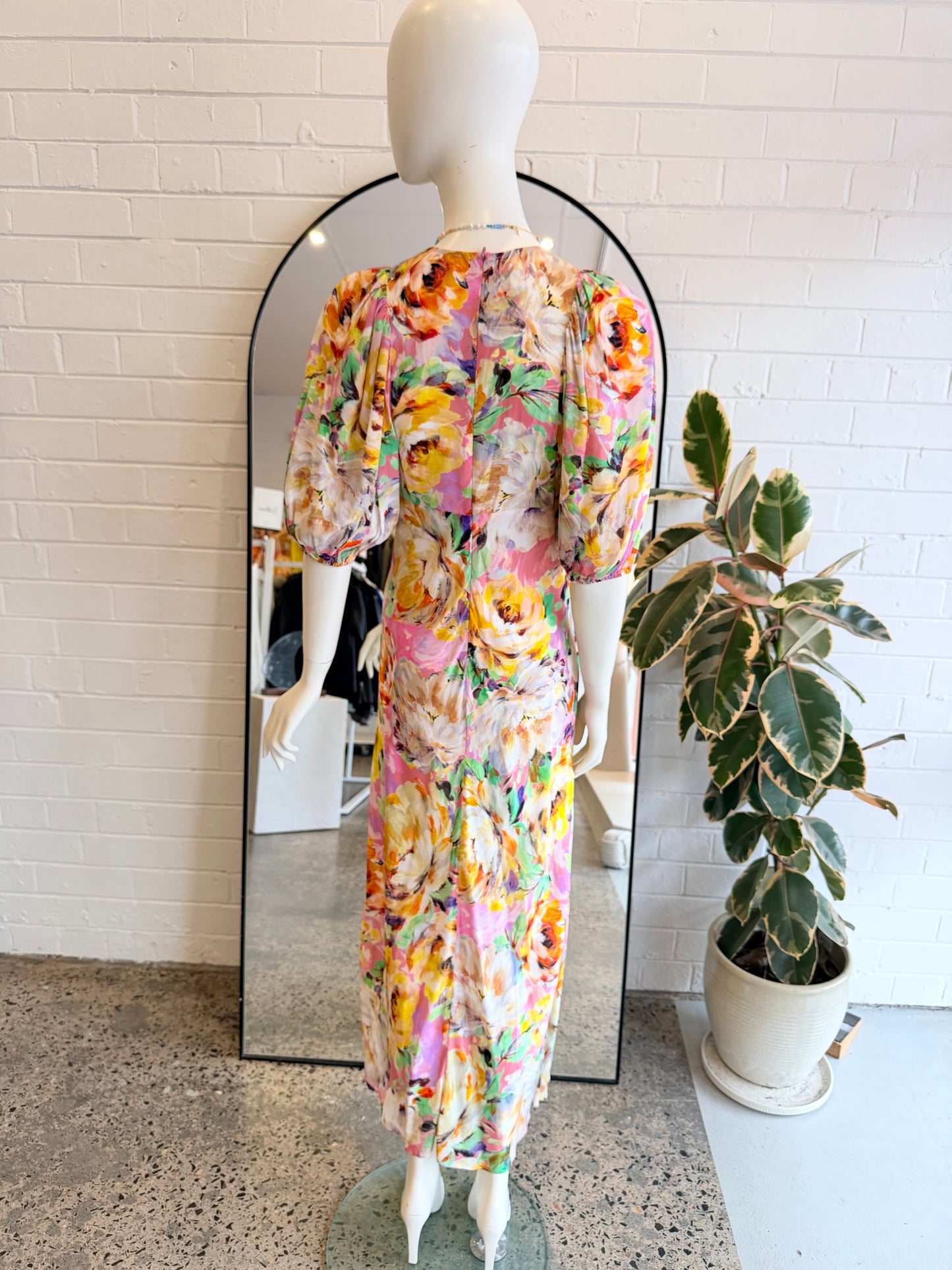 Kachel Roxanne Dress - Size 6
