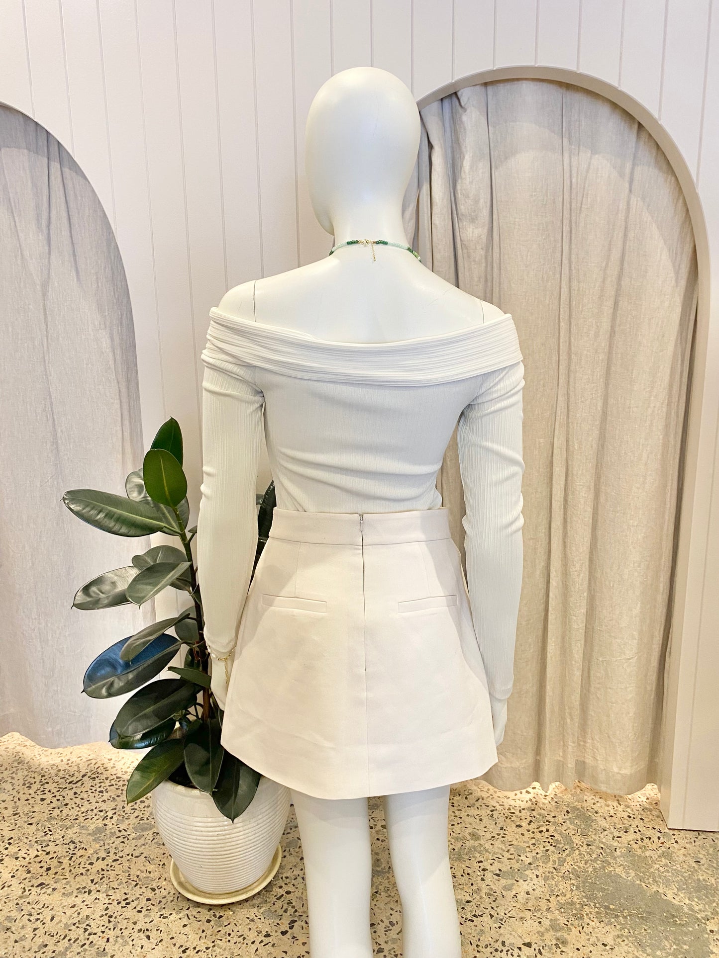 Elka Collective White Bodysuit - Size 12