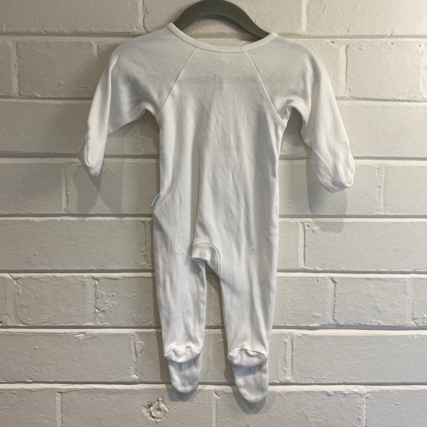 Pure baby White zip suit - Size 000