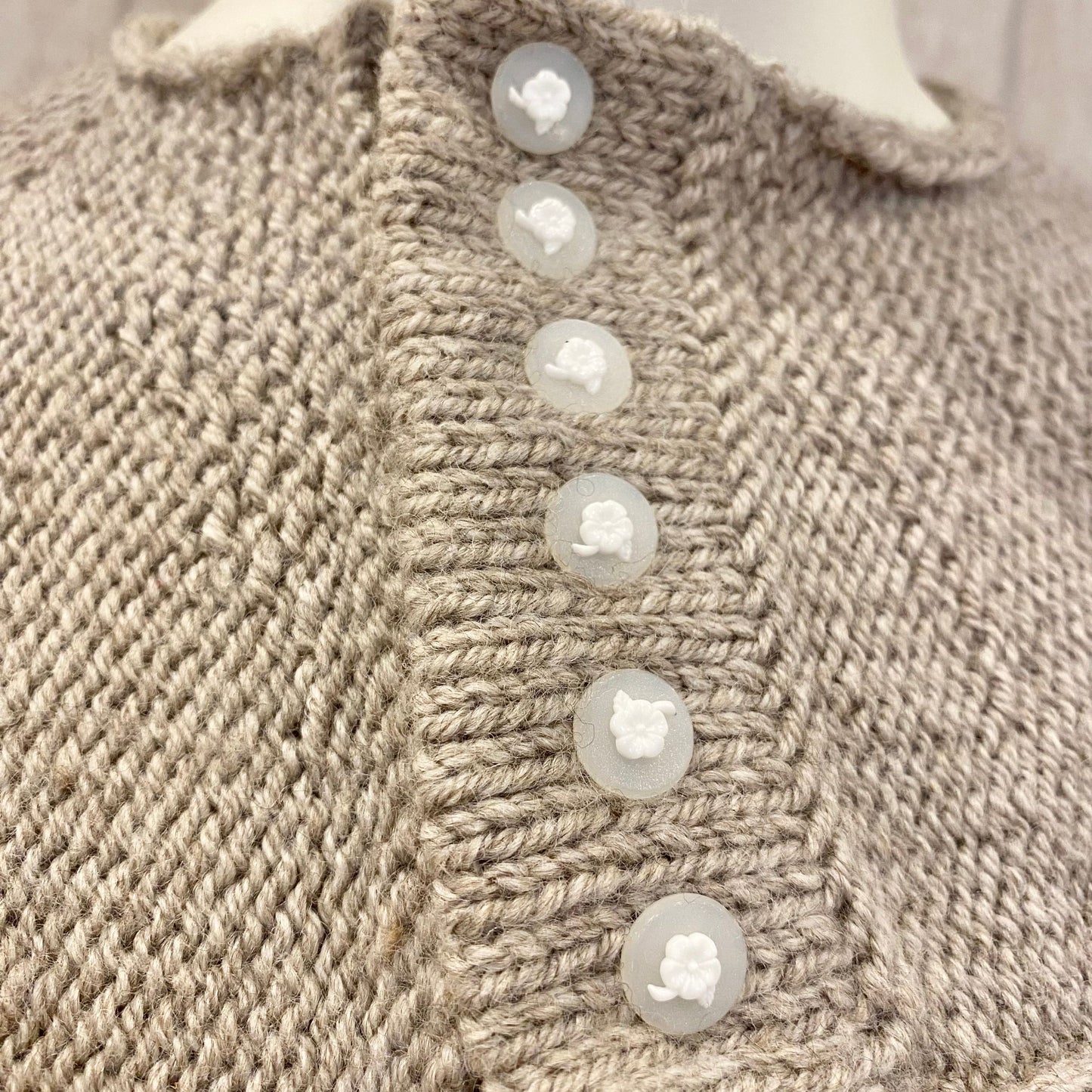 Wendy Voon Wool Knit Cardigan in Natural - Size S (6/8)