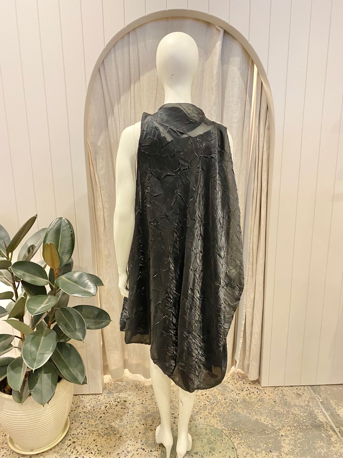 The Social Studio Black Midi Dress - Size 10