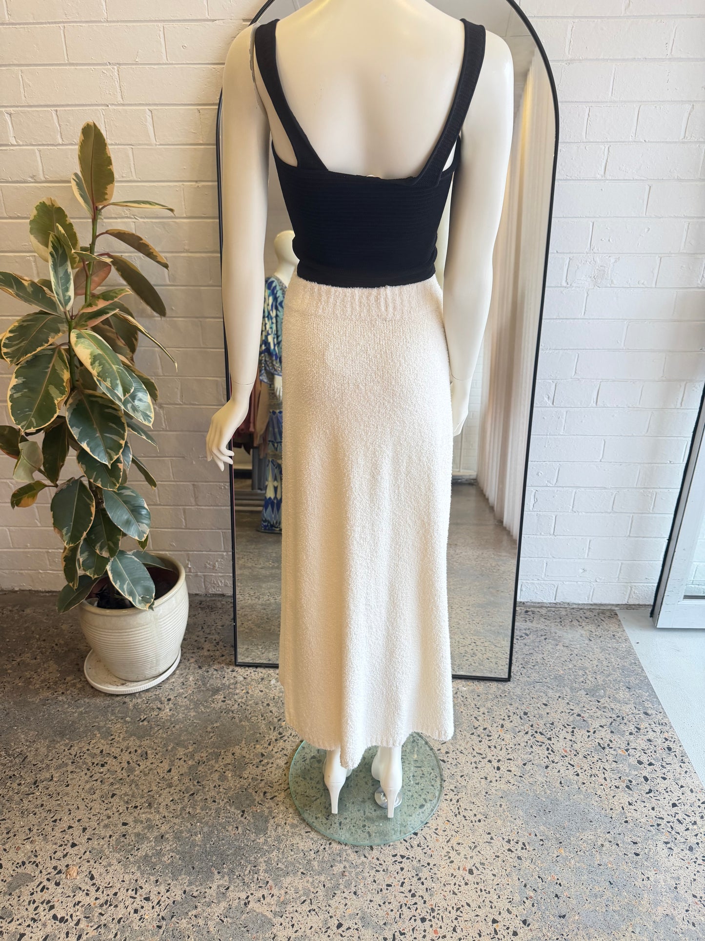 Friends With Frank off White Boucle Celeste Skirt - Size Large