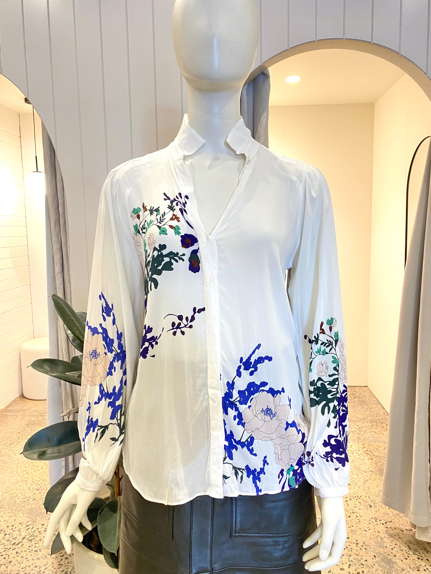 Massimo Dutti Floral Shirt - Size 12