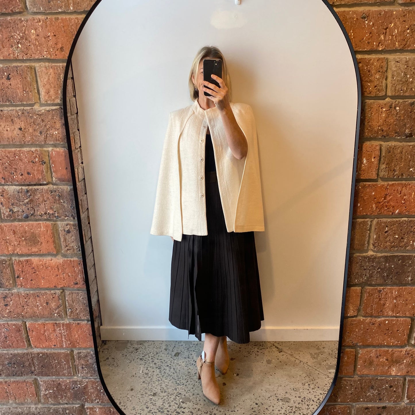 David Lawrence Cream Felt Cape - Size 12