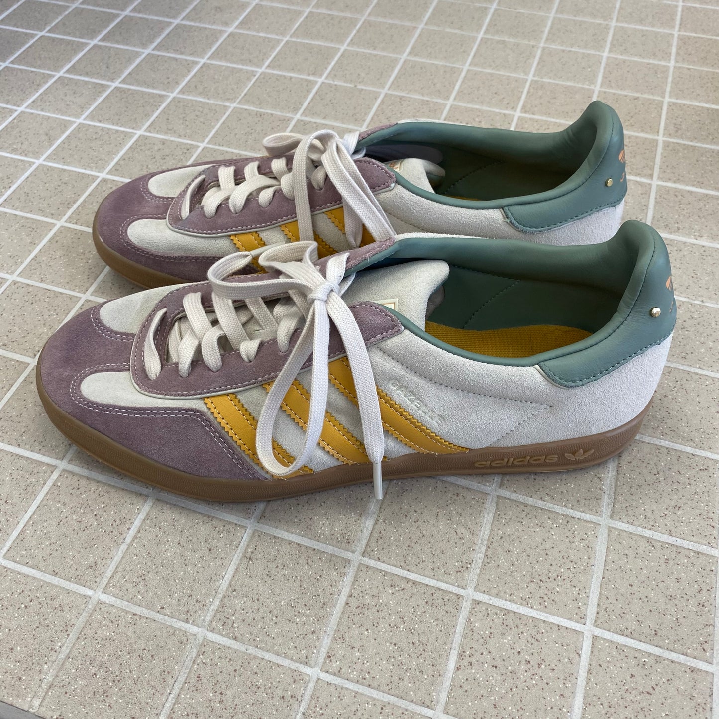 Adidas Originals Gazelle - Size 44