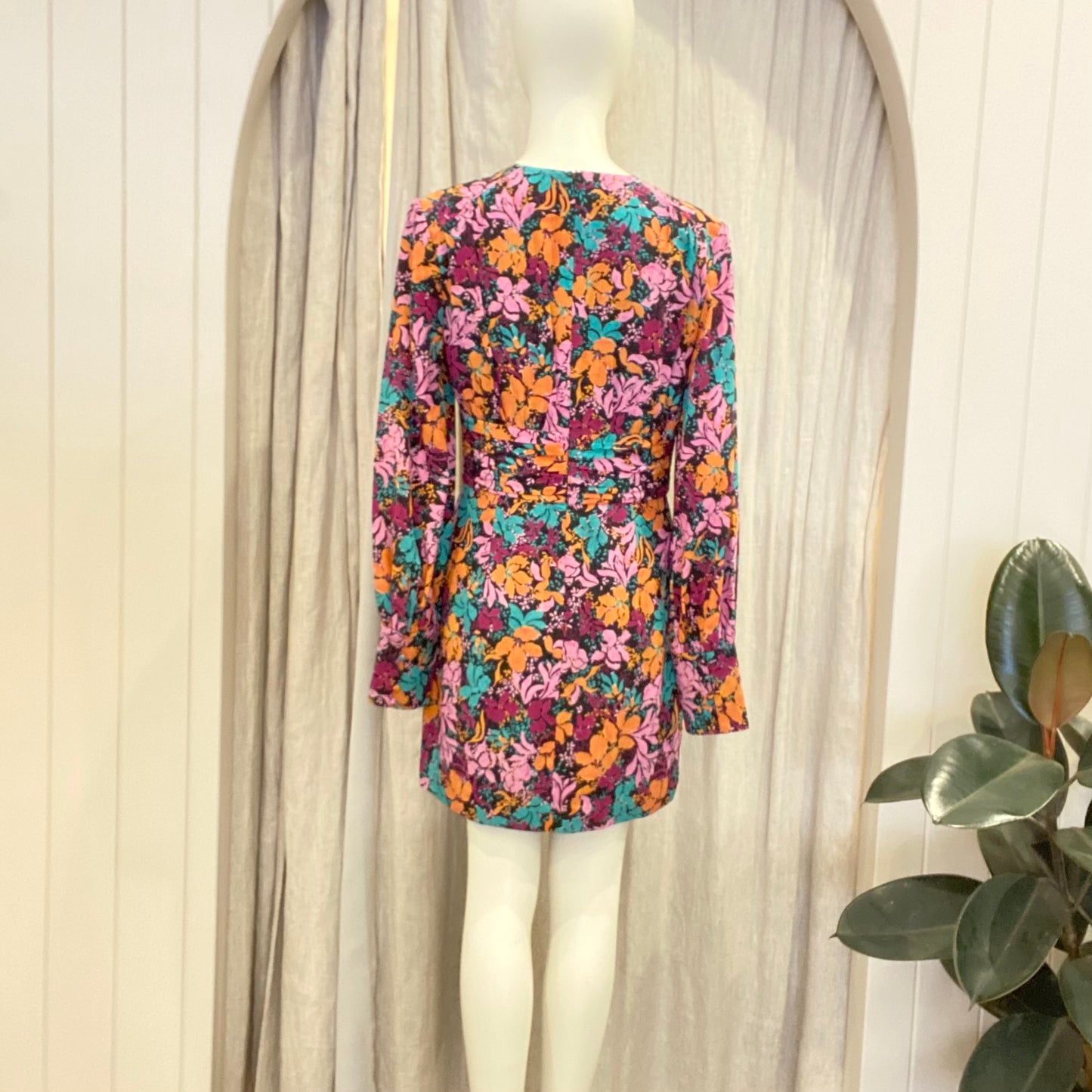 Rebecca Vallance Le Marais V-neck Mini Dress - Size 10
