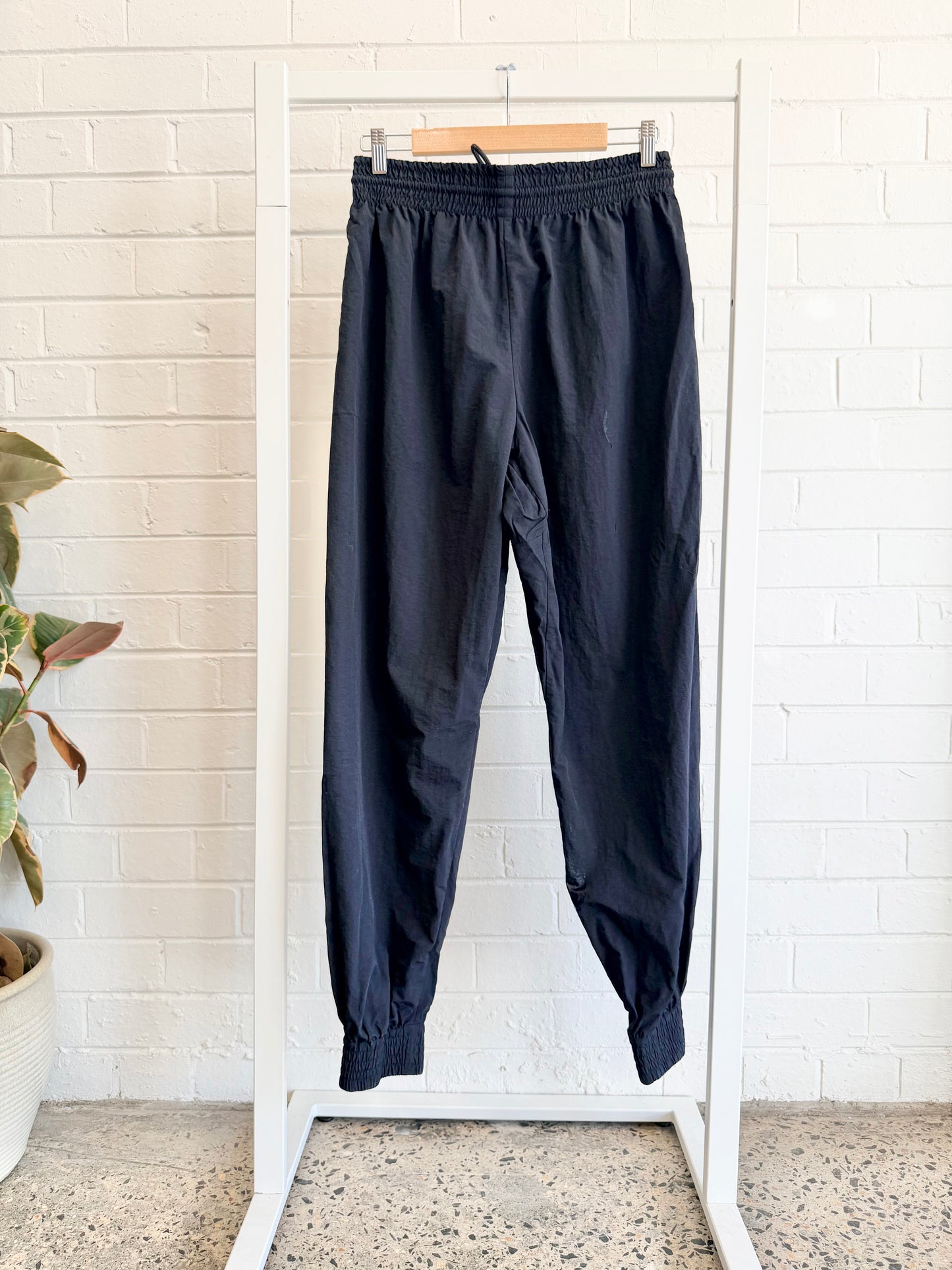 Camilla and Marc Black Jukes Loose Fit Track Pant - Size 12