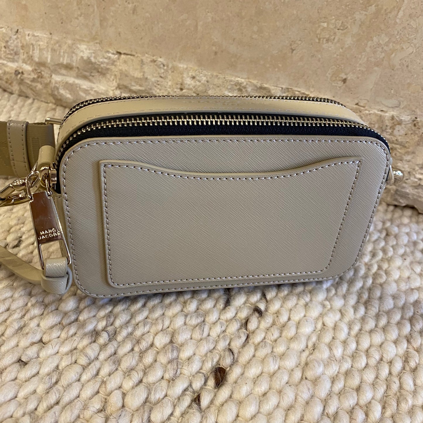 Marc Jacobs Snapshot Beige Crossbody bag