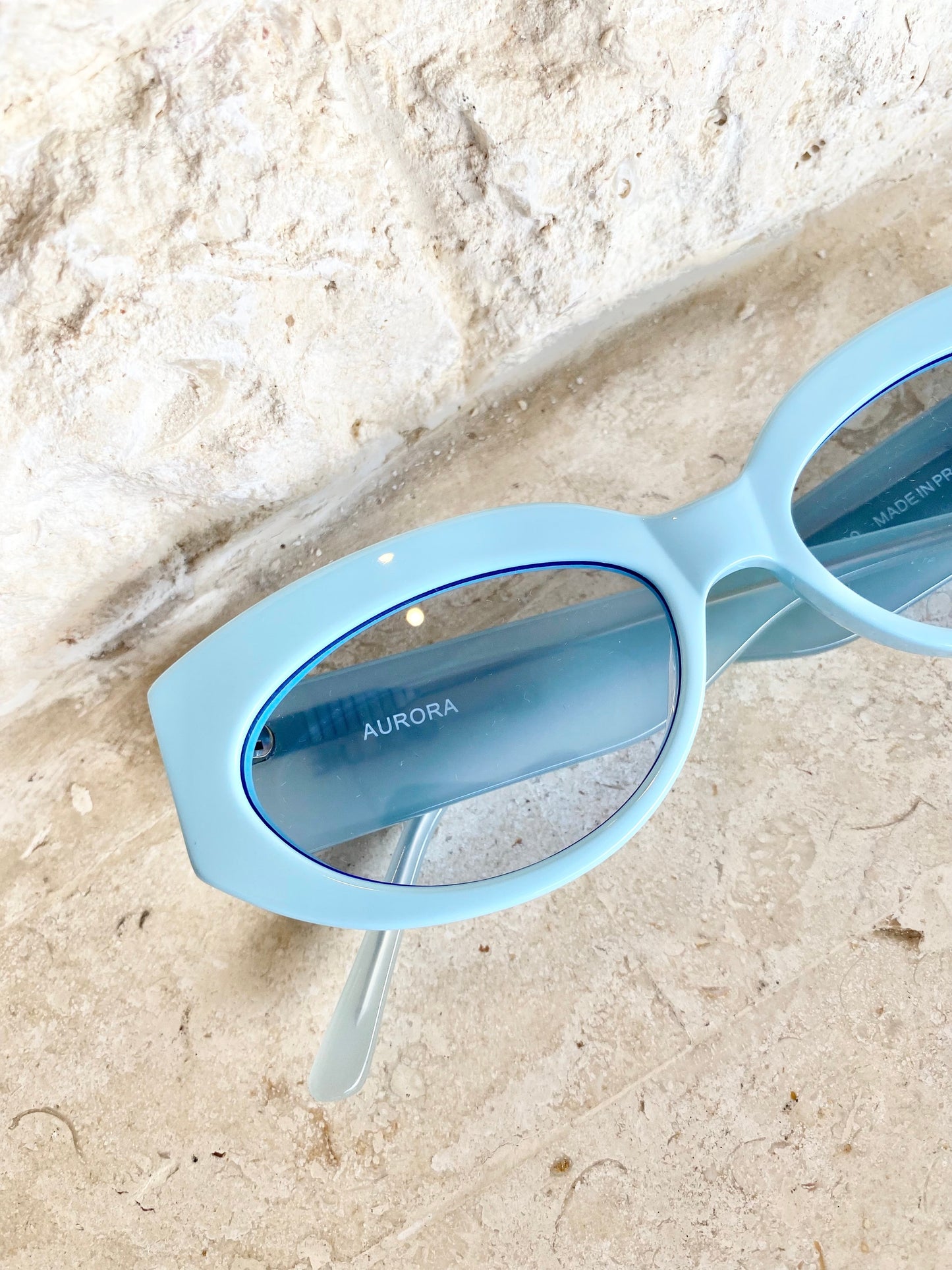 Lu Goldie Aurora Sunglasses in Bleu