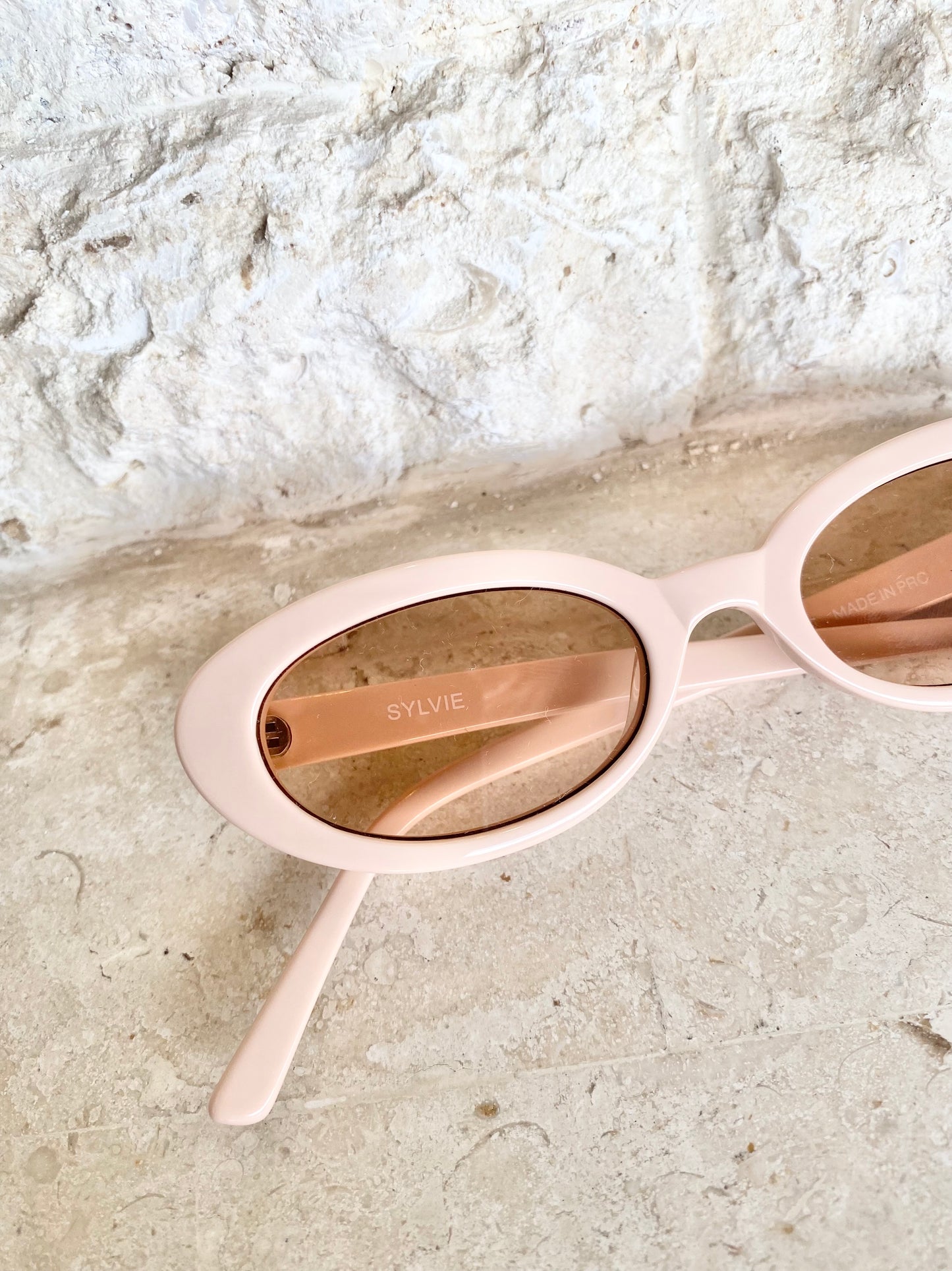 Lu Goldie Sylvie Sunglasses in Blush