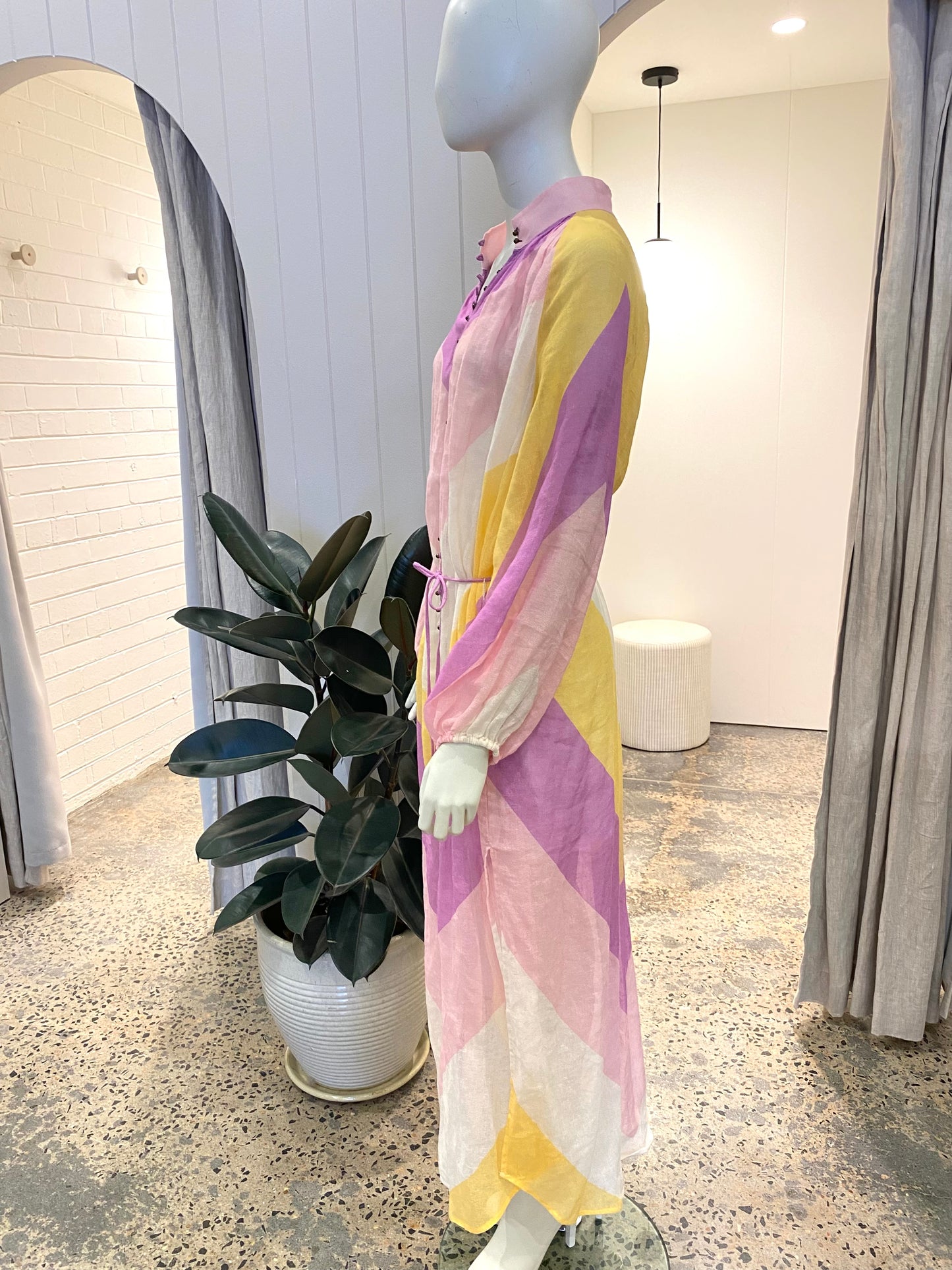 Tigerlily Kaleho Lorena Shirtdress - Size 10