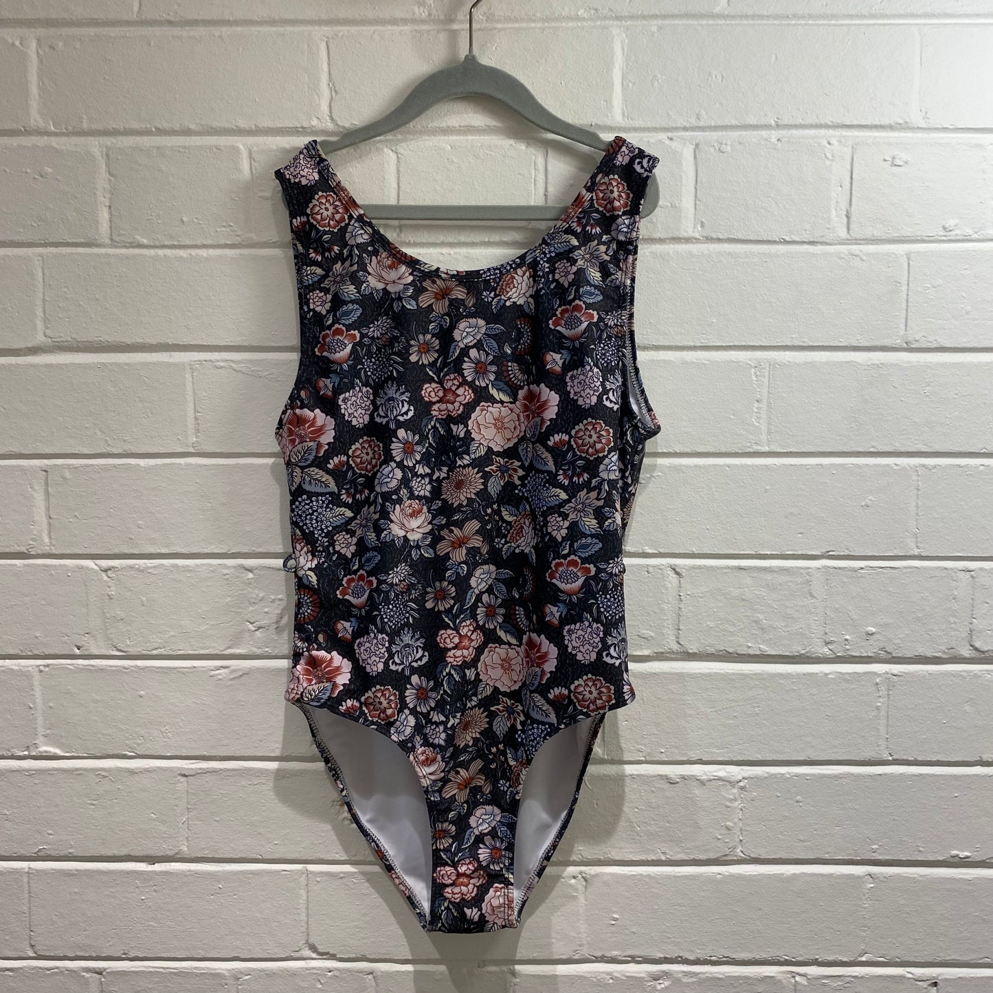 Olga Valentine floral swimsuit - size 12