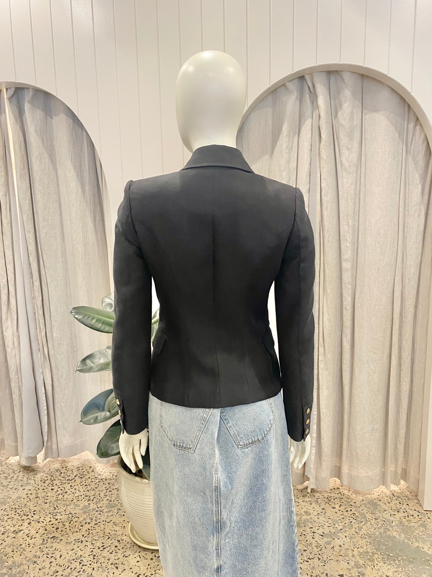 Camilla and Marc Marguerite Blazer in Black - Size 6