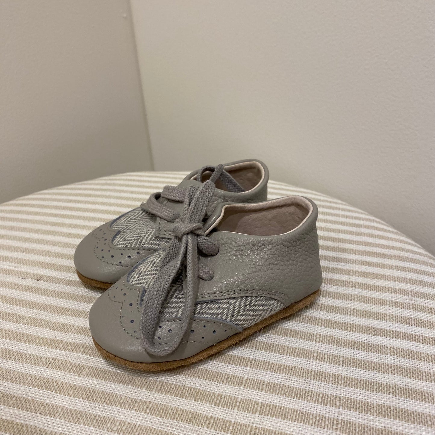 Mil & Co. Frankie Baby Shoes - Size 3 (11cm)