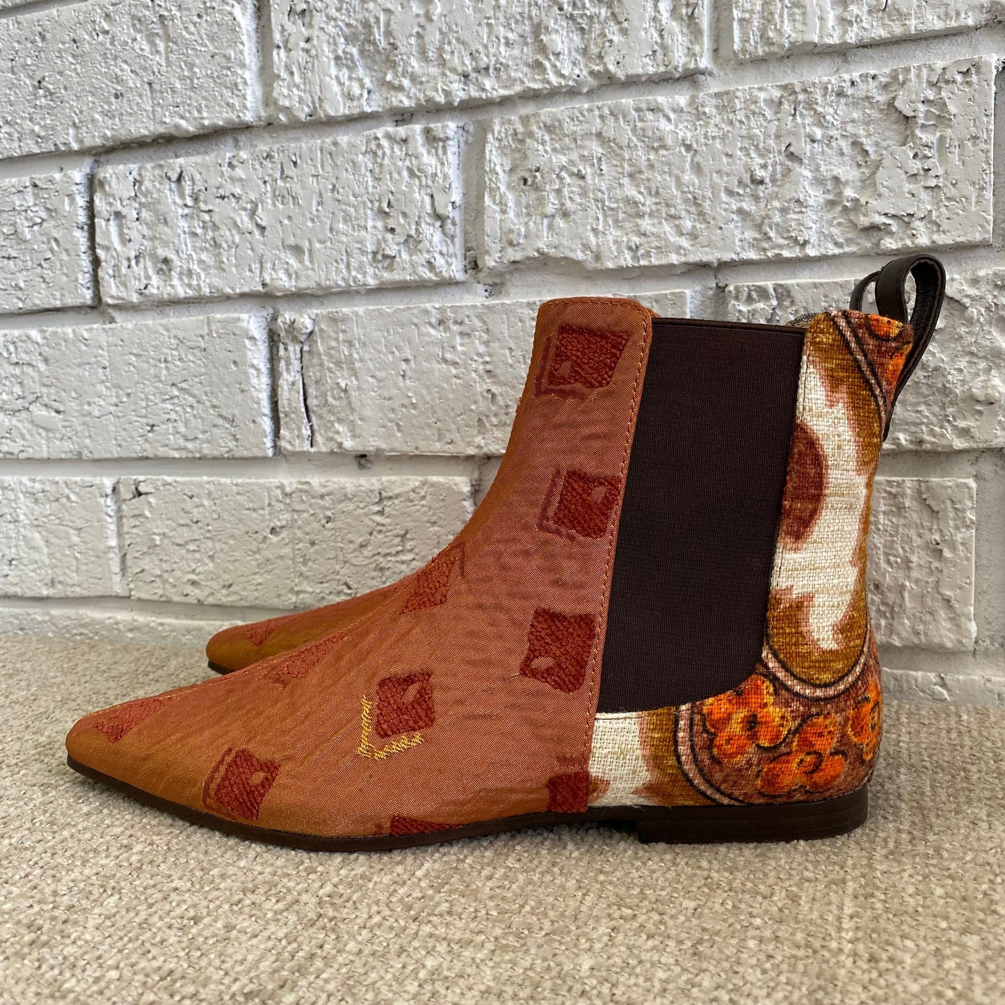 M.A DAINTY 'Circular' Ankle Boots - Size 39