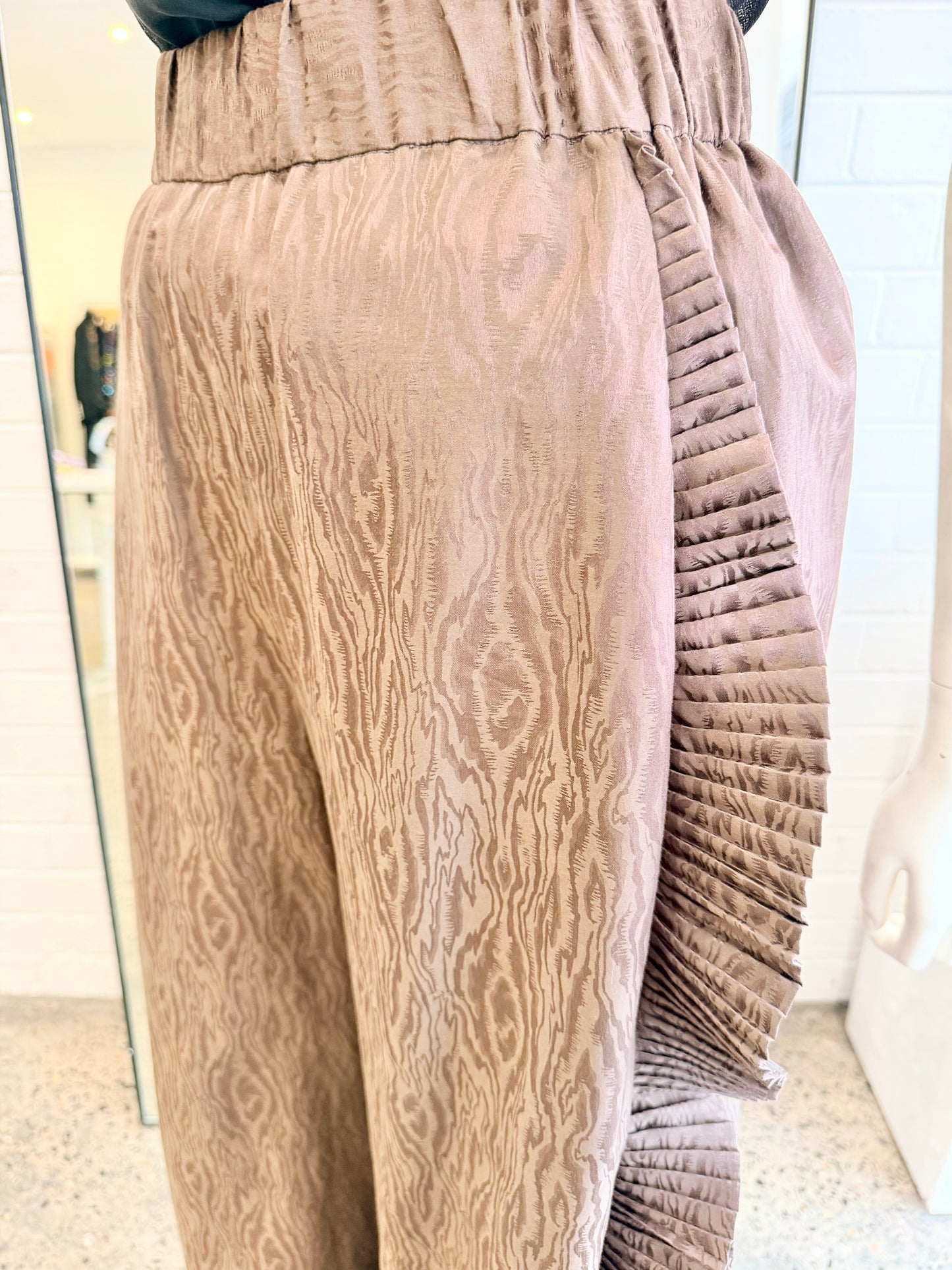 Alemais Pleated Detail Pants in Mocha - Size 12