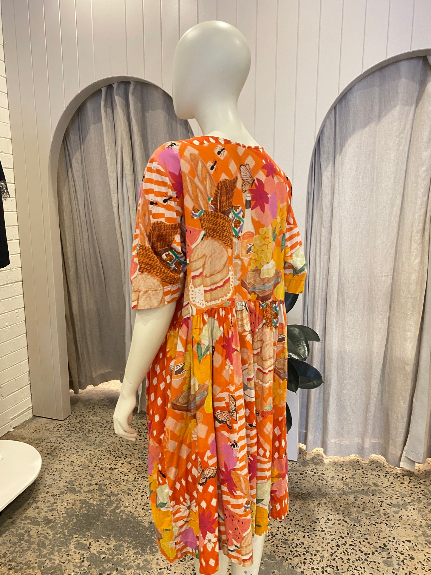 Variety Hour Picnic Dress - Size XL (14/16)