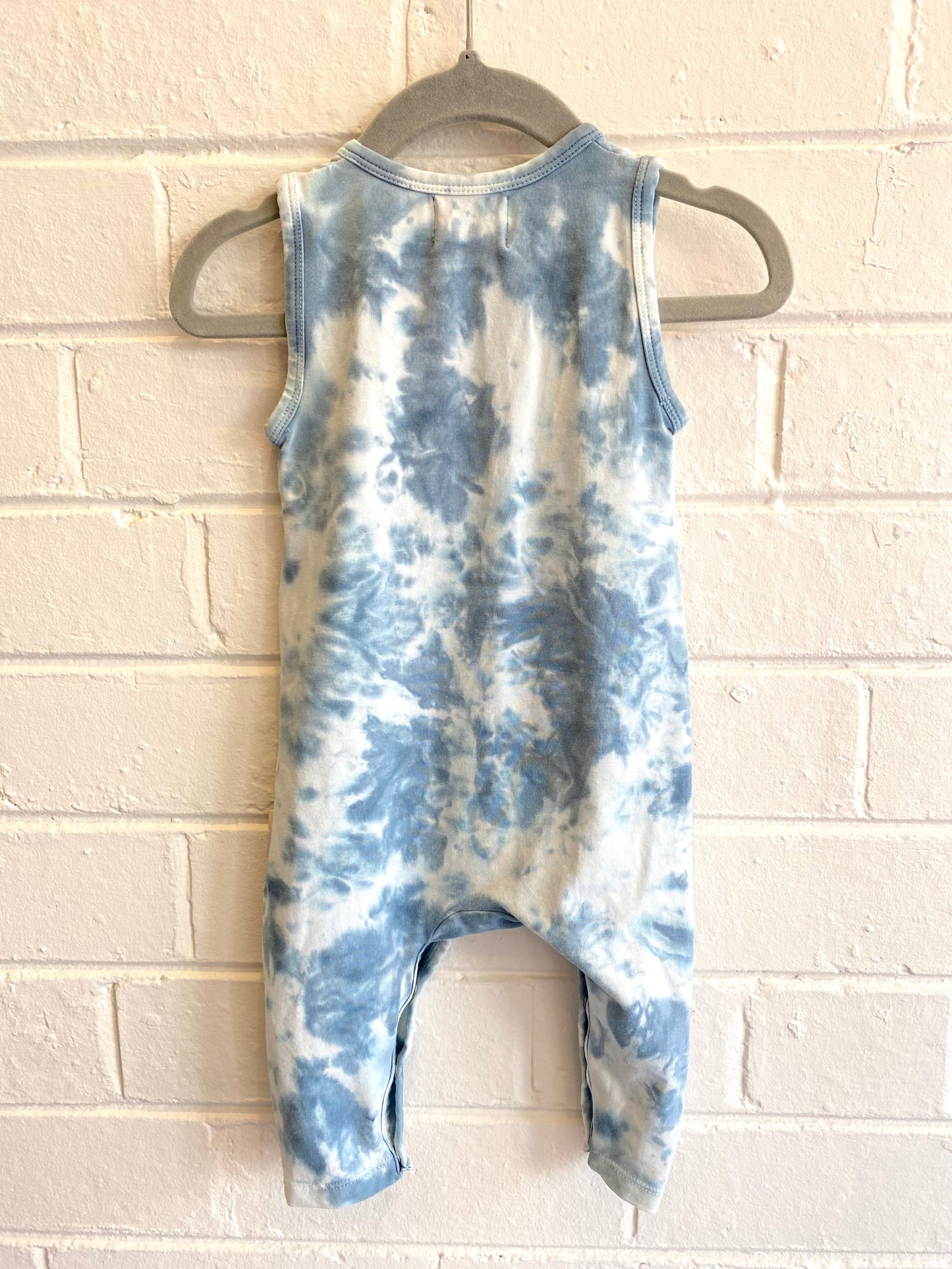 Wilson and Frenchy Tie Dye growsuit - Size 00