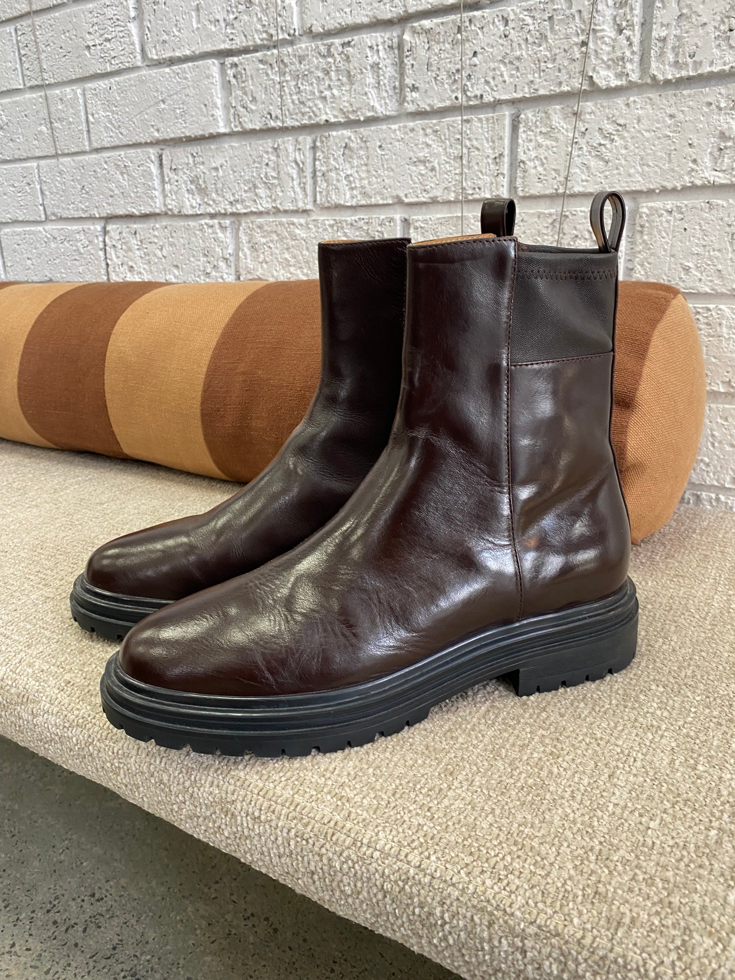 Bared Harpy Boots in Carob - Size 43