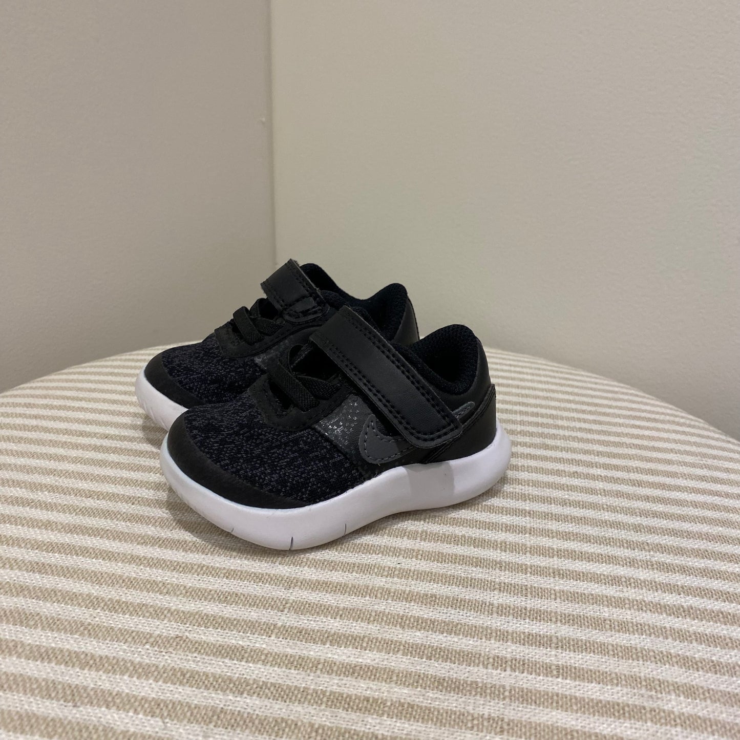 Nike Baby Sneakers - Size us3c (9cm)