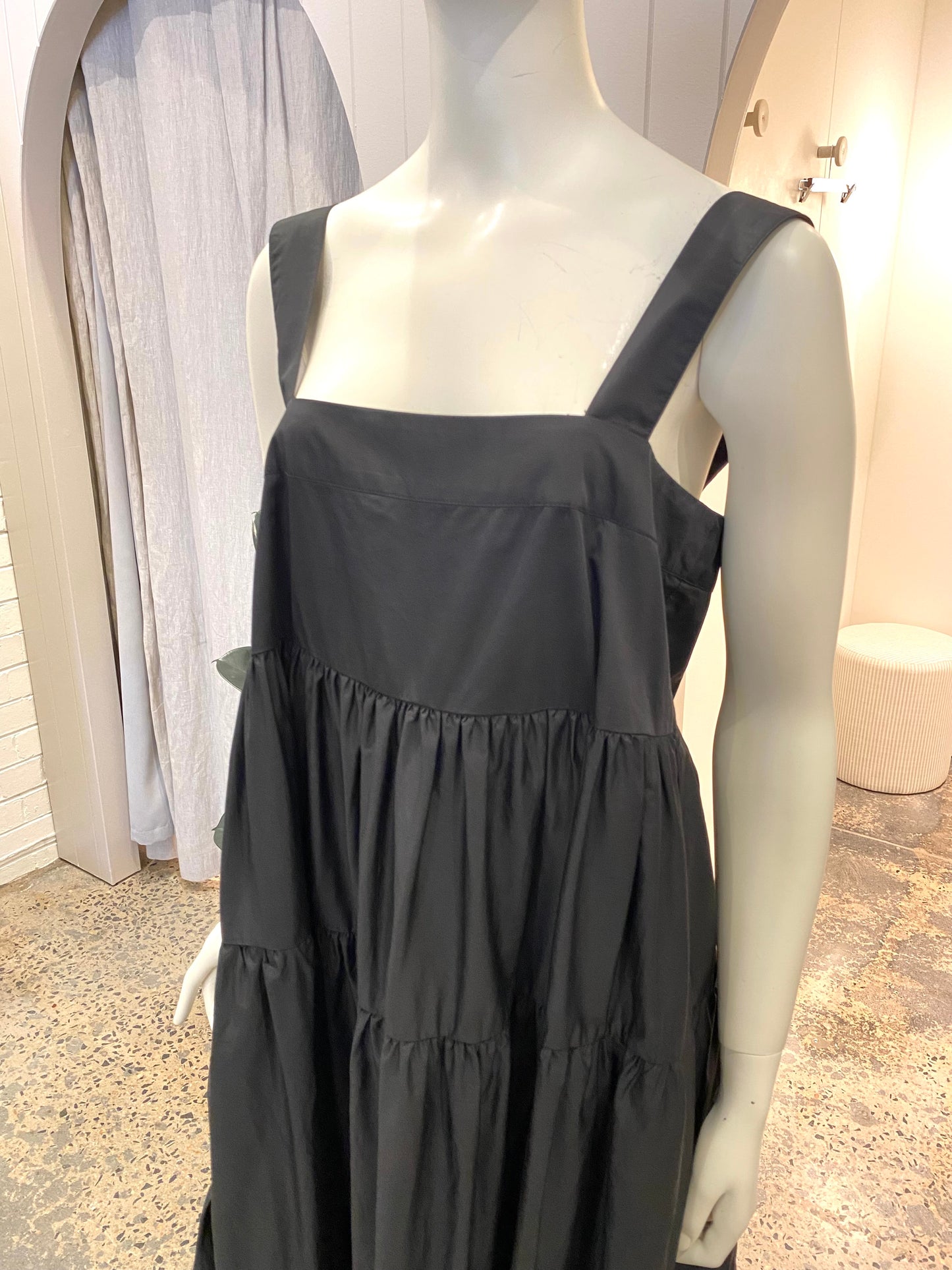 Skin & Threads Tiered Maxi Dress - Size 3