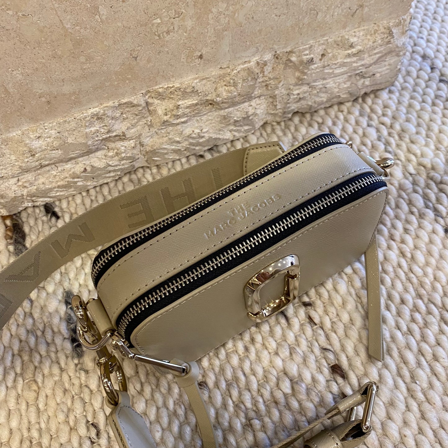 Marc Jacobs Snapshot Beige Crossbody bag