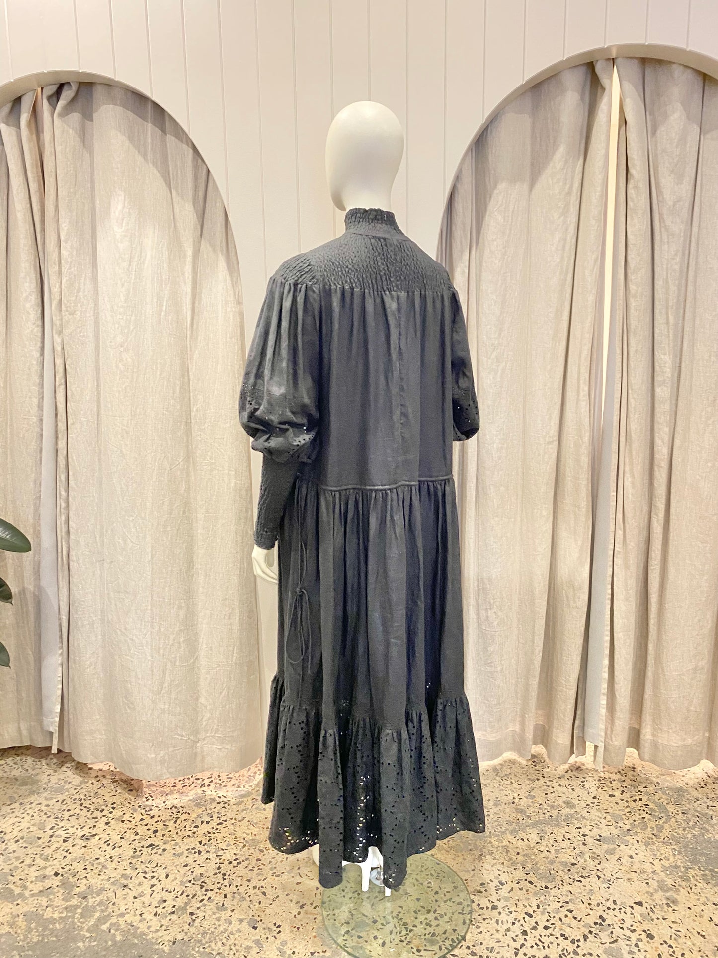 Joslin Lucianna Linen Smock Dress in Black - Size 8
