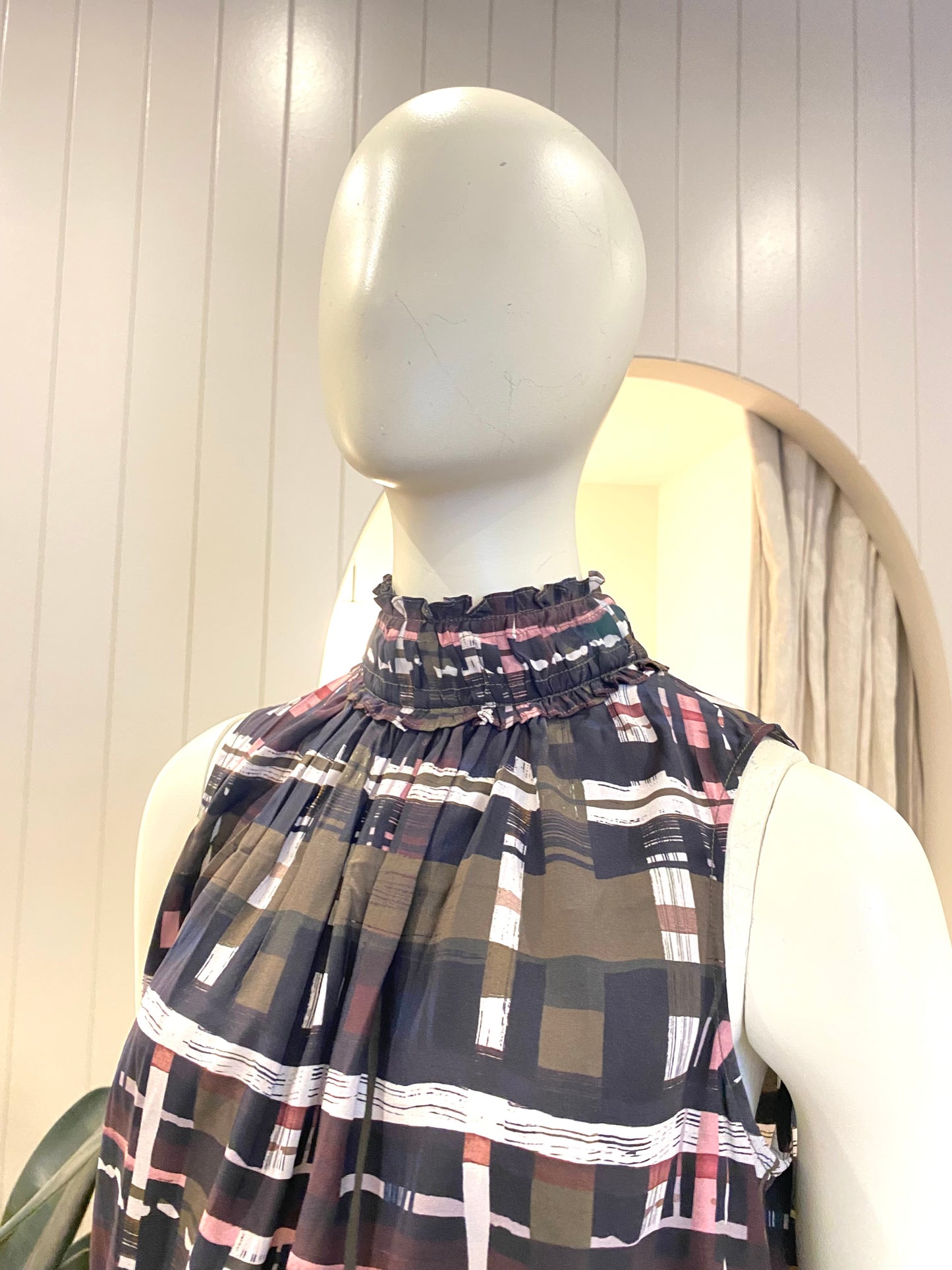 Sally Phillips Silk Check Sleeveless Blouse - Size 10