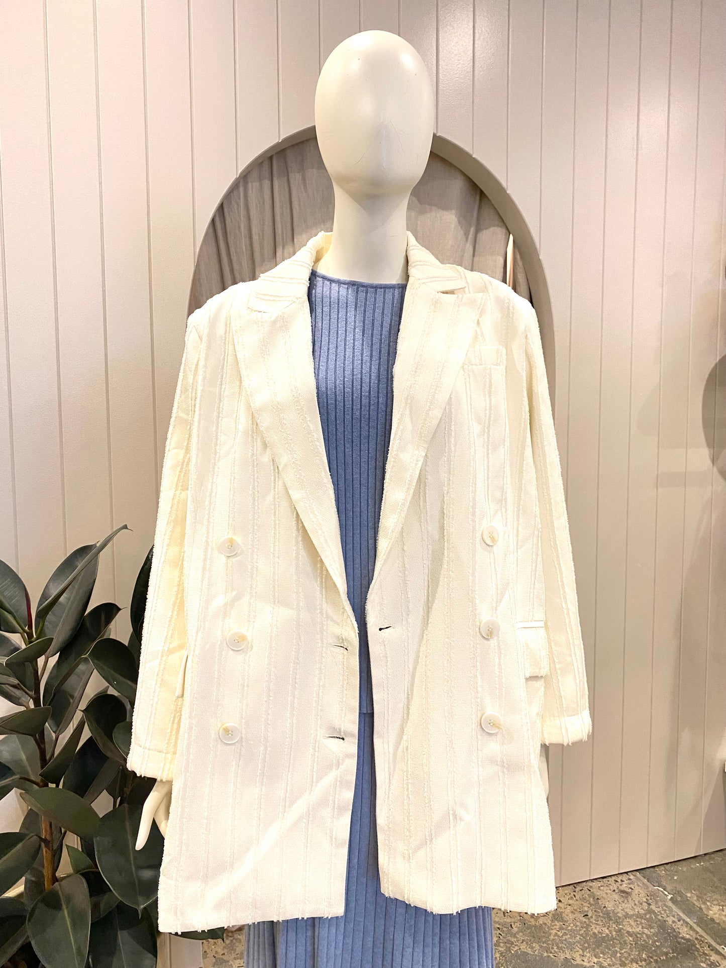 Blanca Kayla Blazer in Cream - Size 12