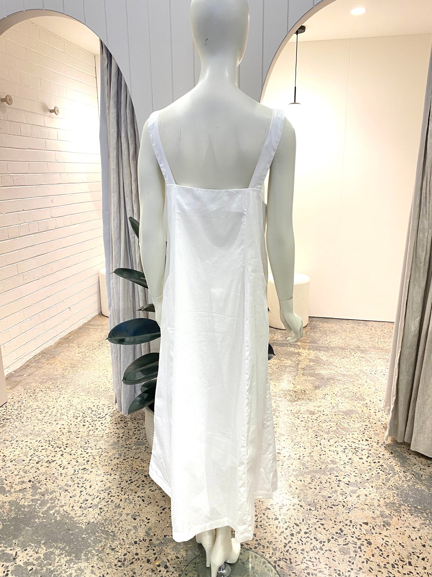 Arthur Apron Midi Dress in White - Size 12