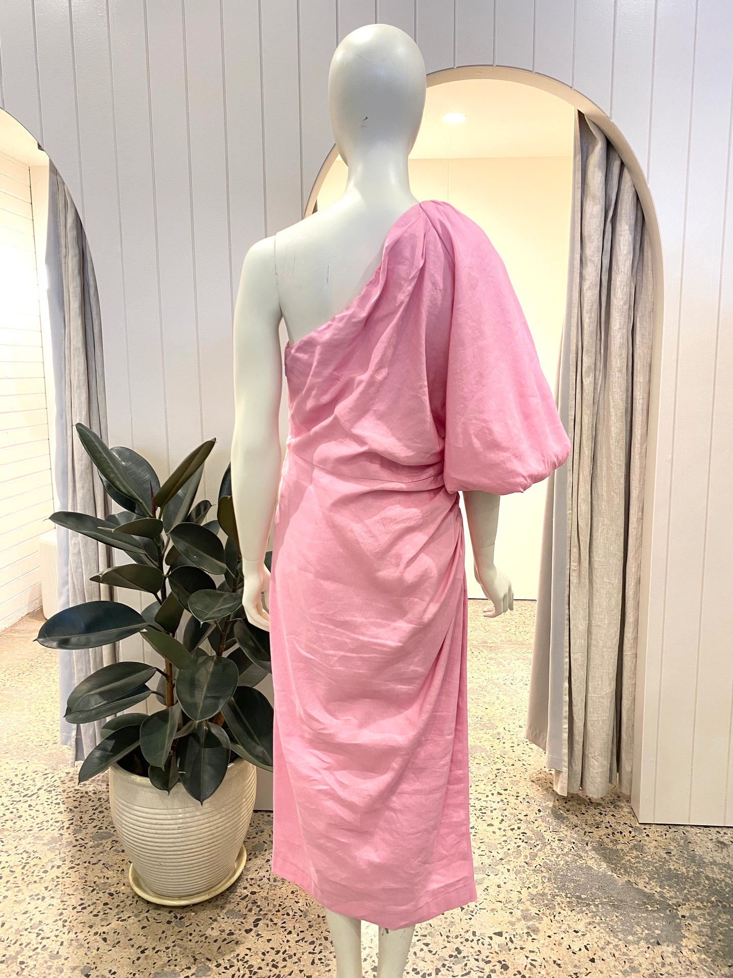Sheike Ivy Maxi Dress in Pink - Size 14