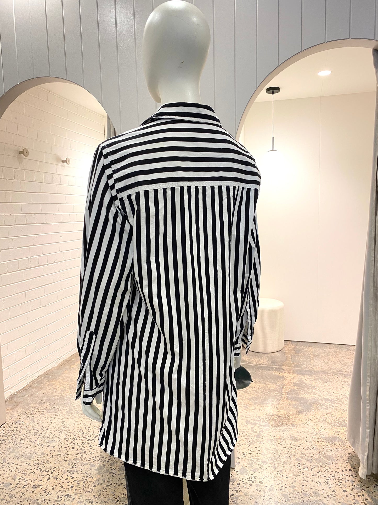 BLANCA Boyfriends Shirt in Black/White stripe - Size 12