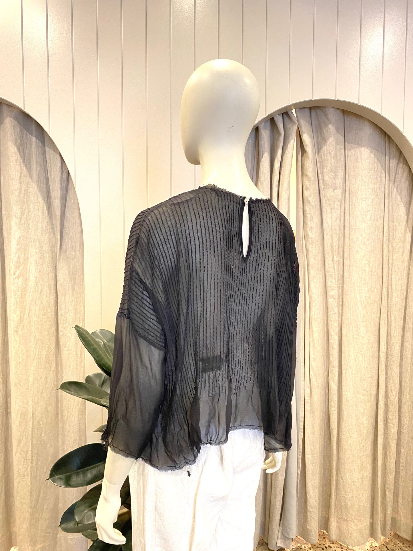 Sula Black Silk Blouse - Size 8