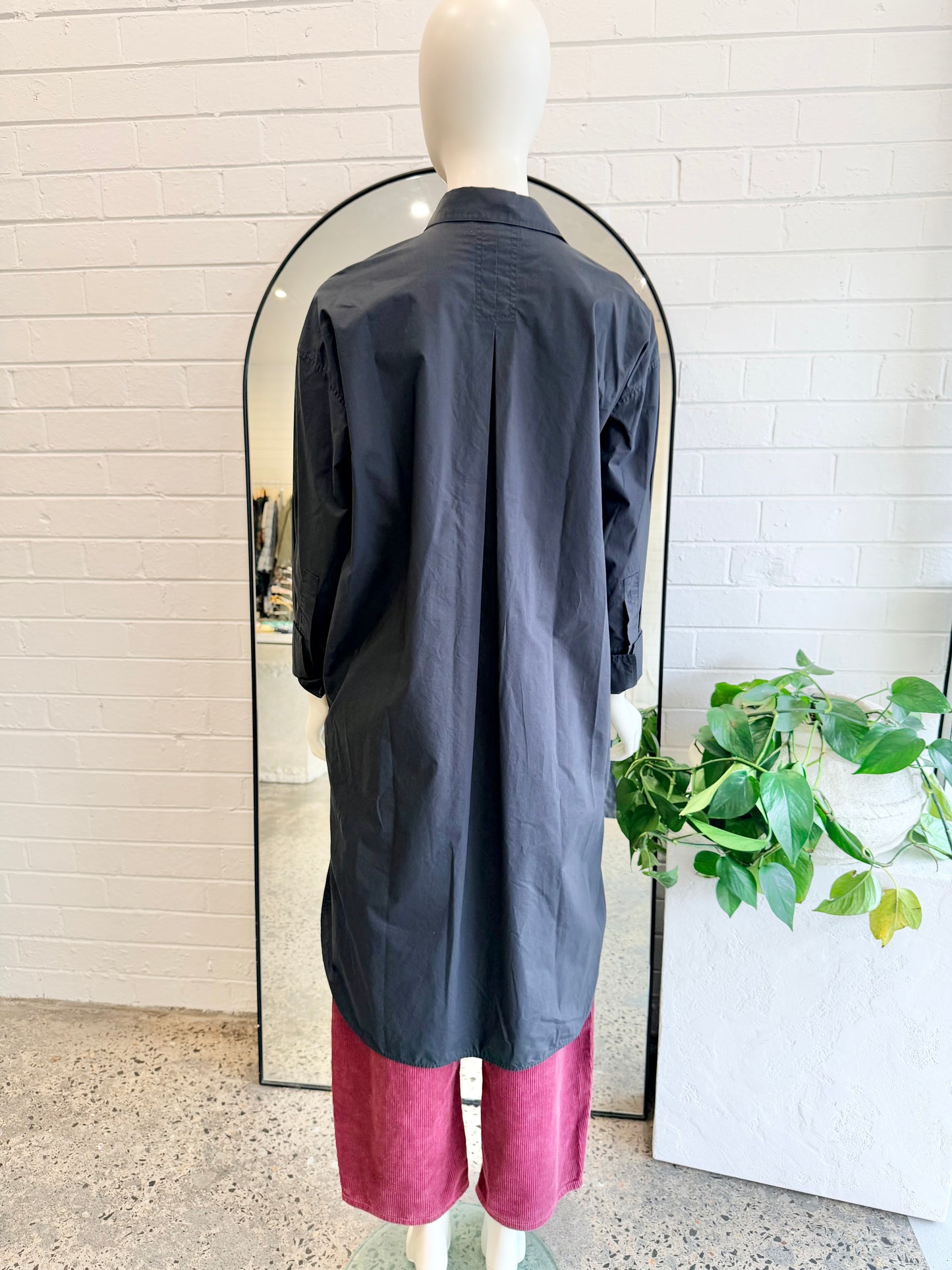 Lee Mathews Black Long Sleeve Shirt Dress - Size 0 (8-10)