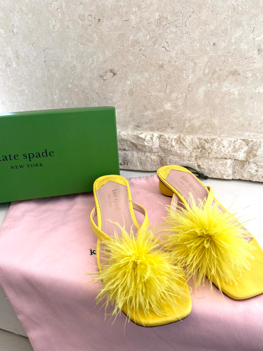 Kate Spade Bahama Sandals in Yellow - Size 8