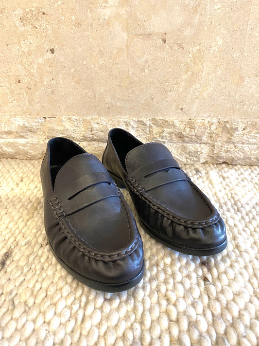 Assembly Label Loafer in Chocolate - Size 37