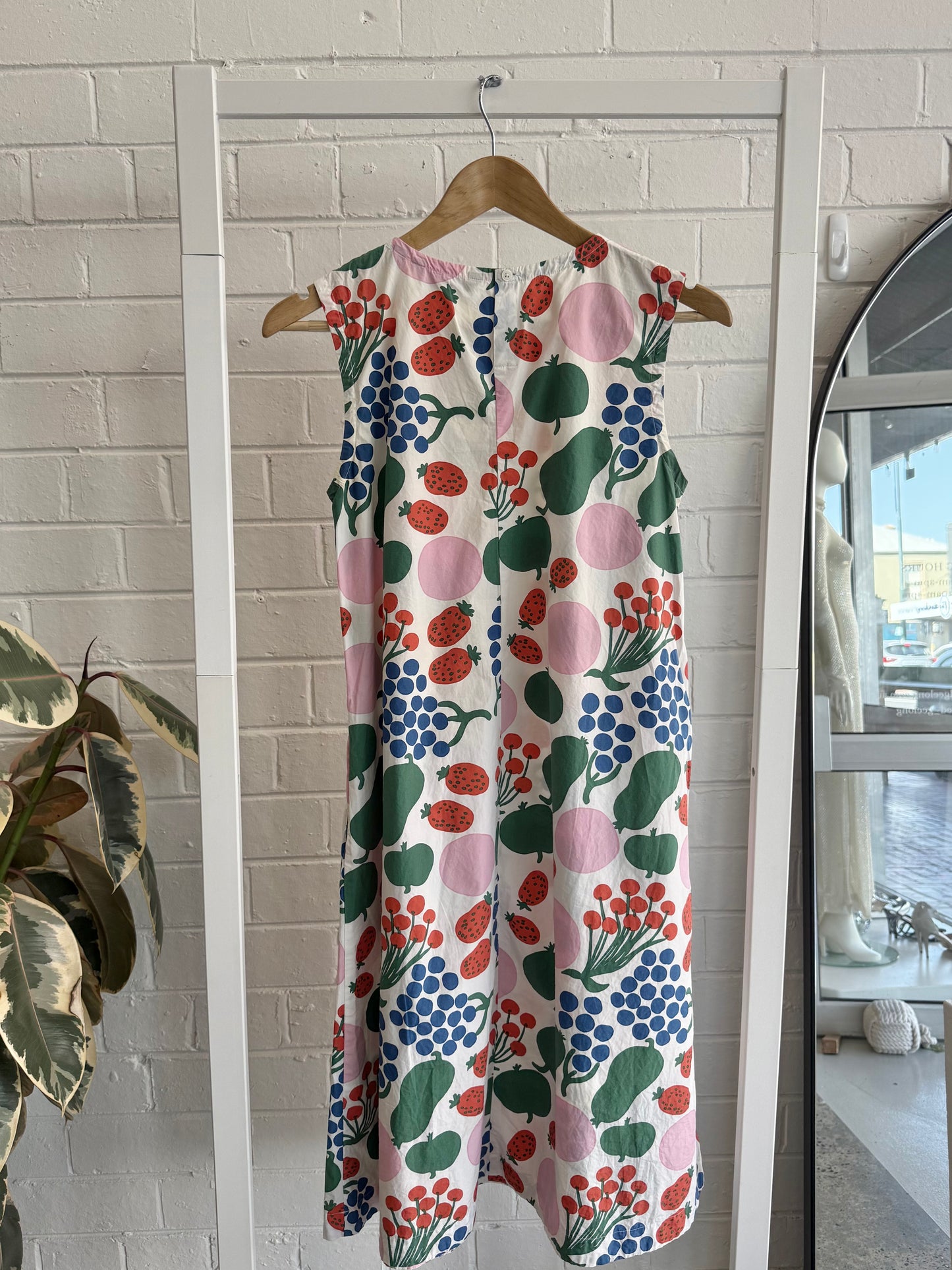 Uniqlo x Marimmeko Printed A Line Midi Dress - Size XS (6 - 8)