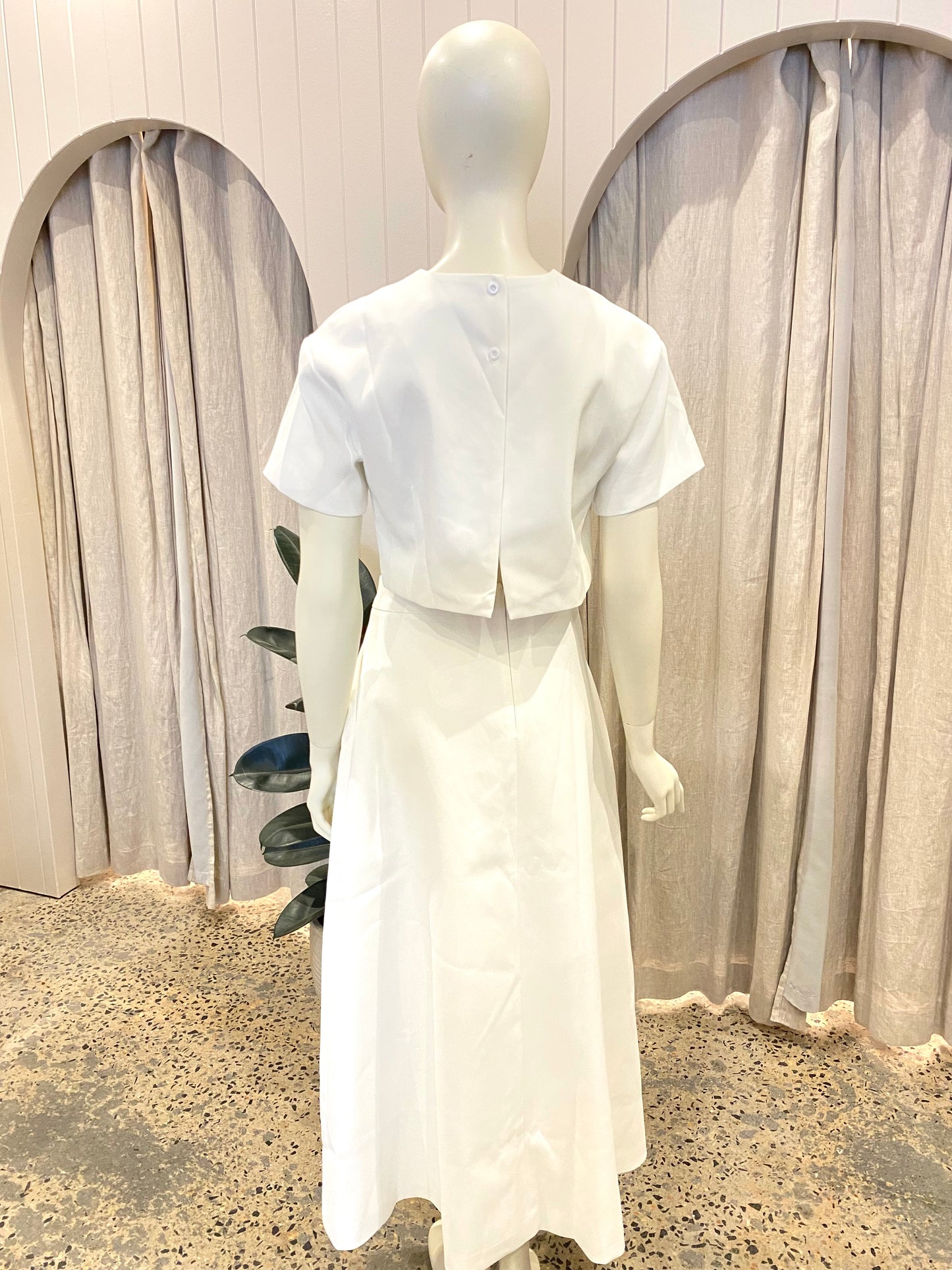 Sunfere Angelica Floral Applique Short Sleeve Top & Skirt Set - Size 10