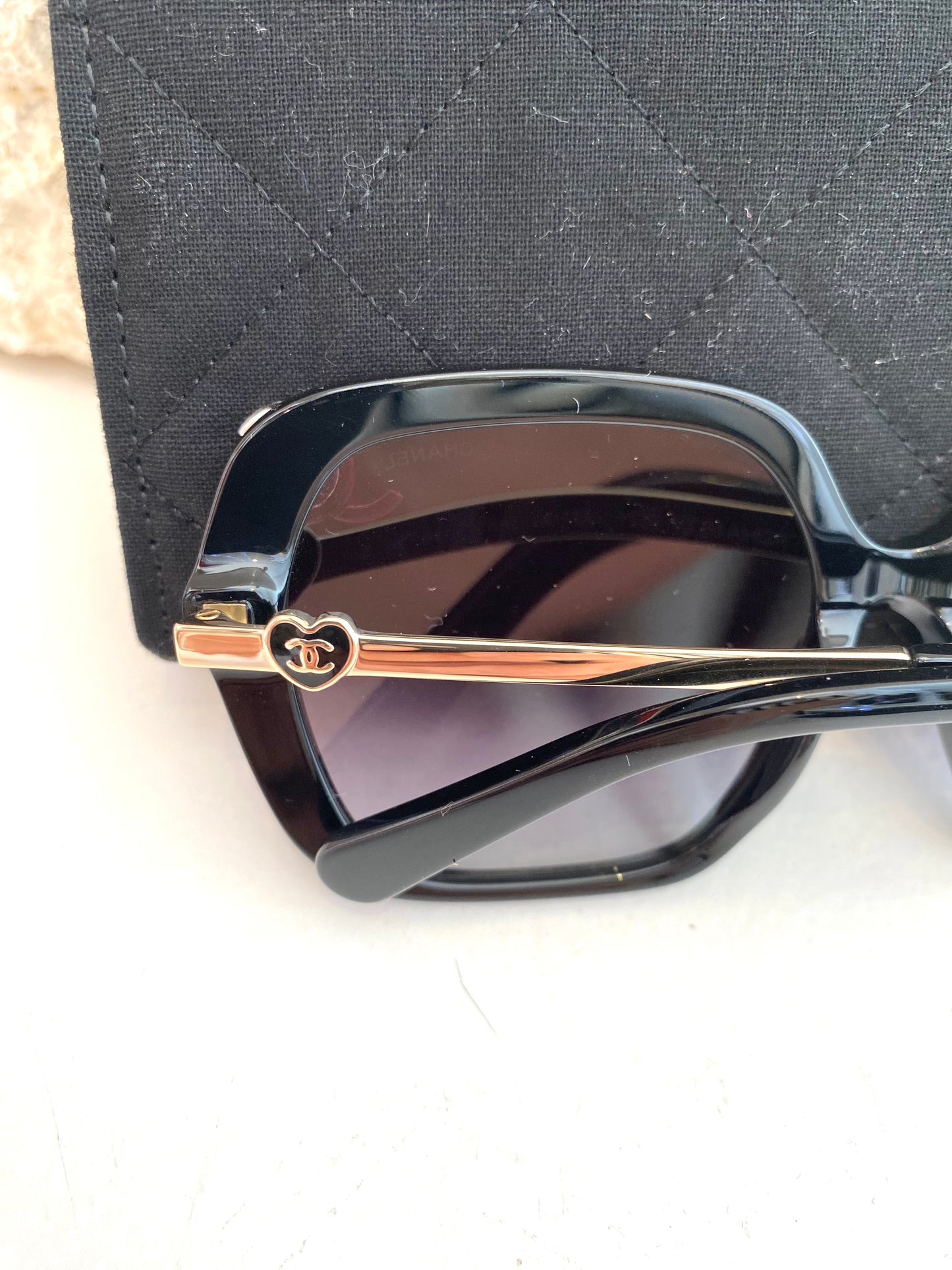 Chanel Sunglasses 5521 in Black