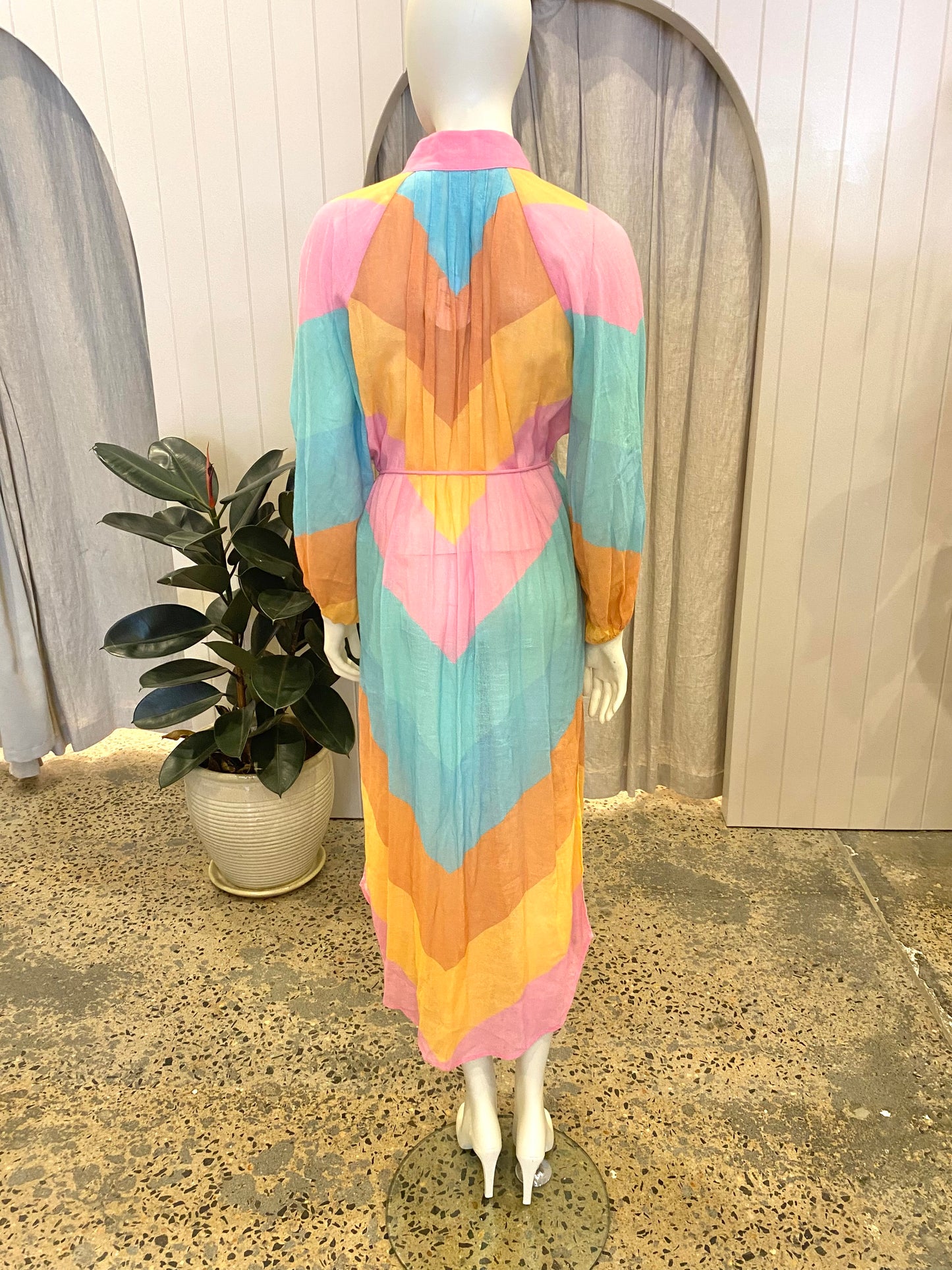 Tigerlily Kaleho Lorena Shirtdress - Size 6