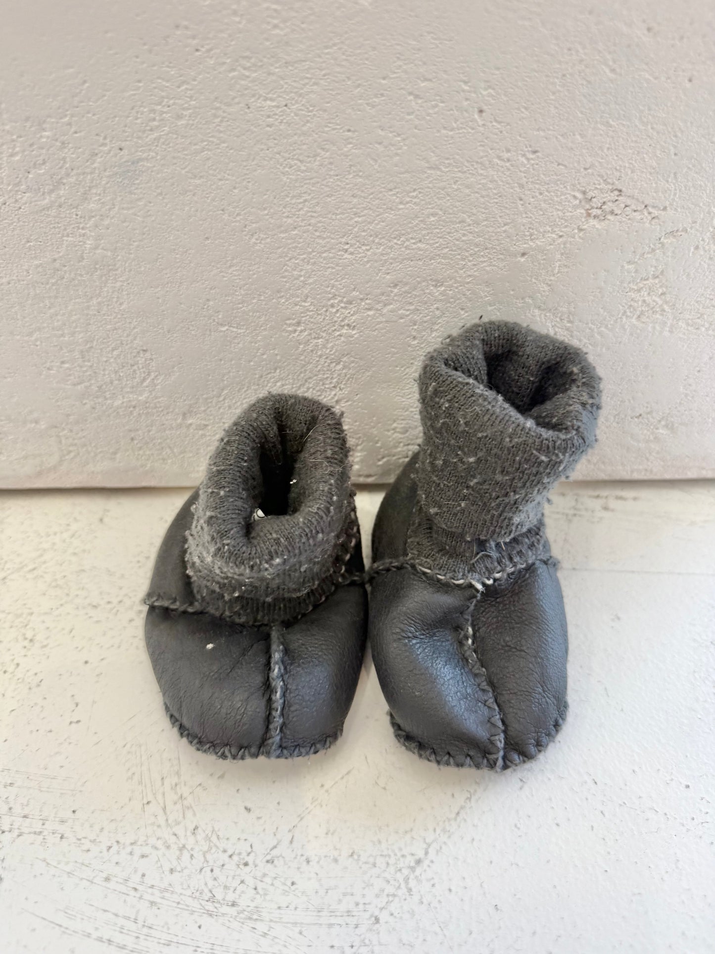 Kip and Co Charcoal Booties - Size 0 -3m
