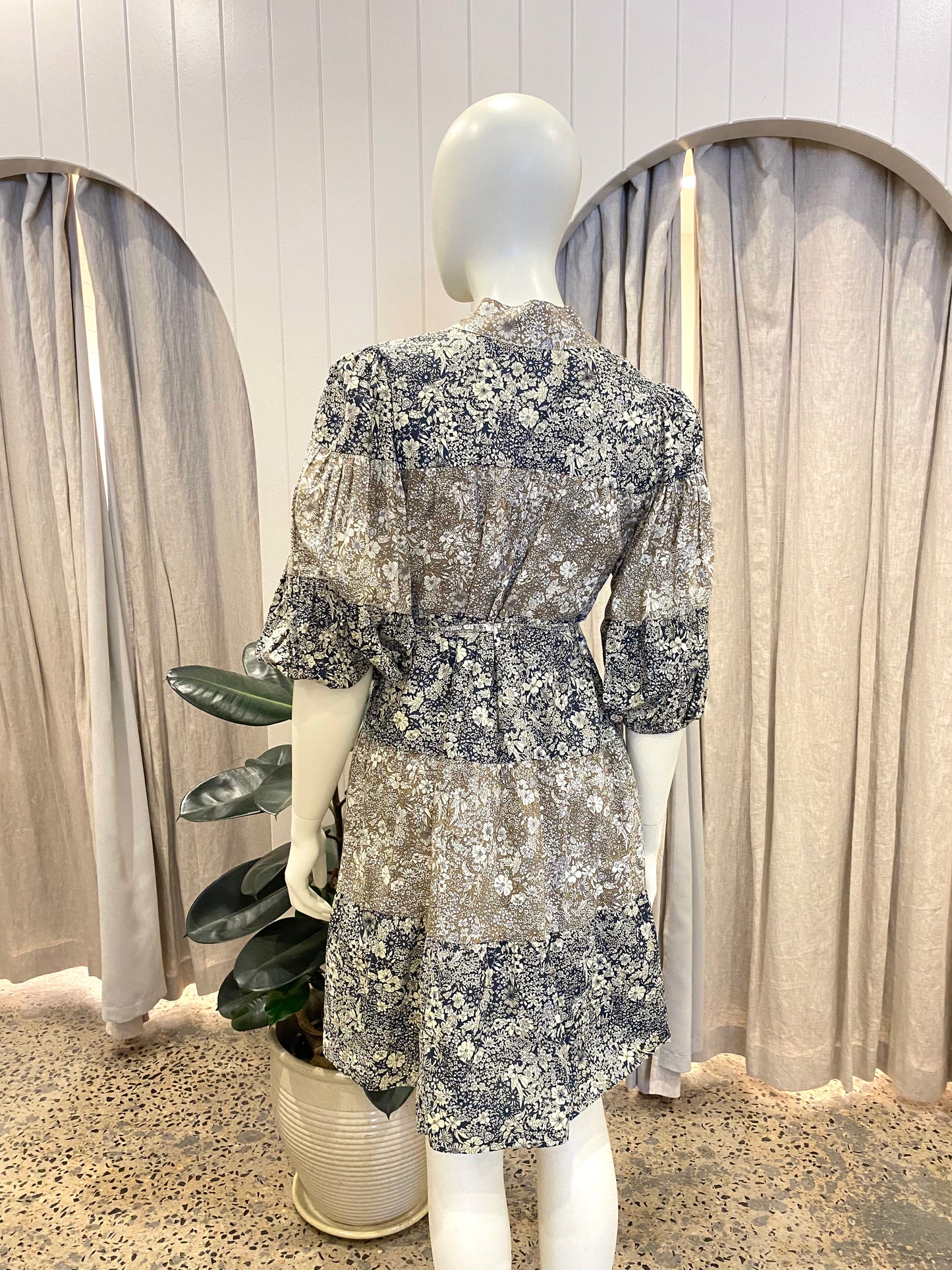 Zoe Kratzmann Meadow Loft Midi Dress - Size 0