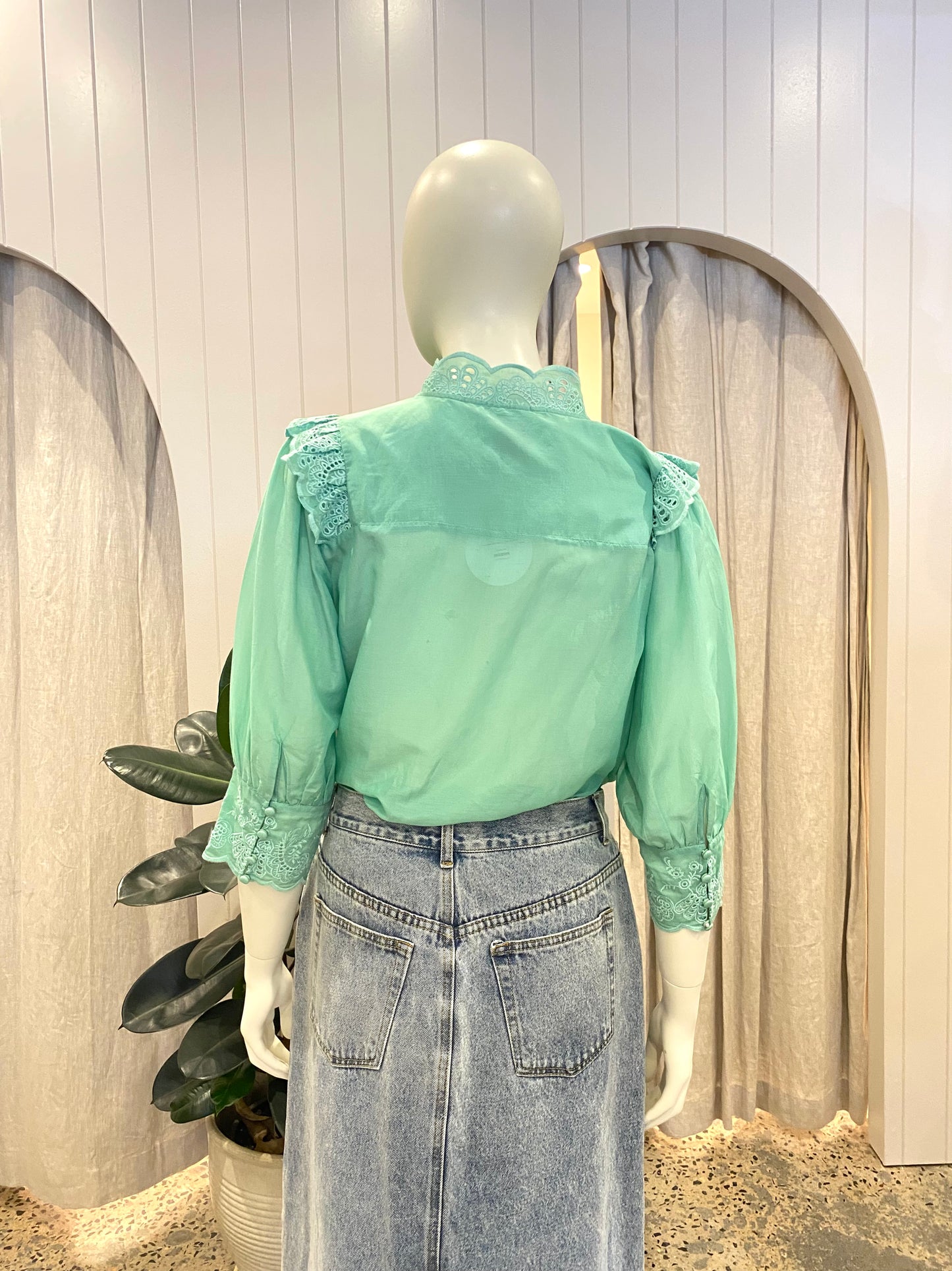 Once Was Silk Blouse - Size 4 (au14)