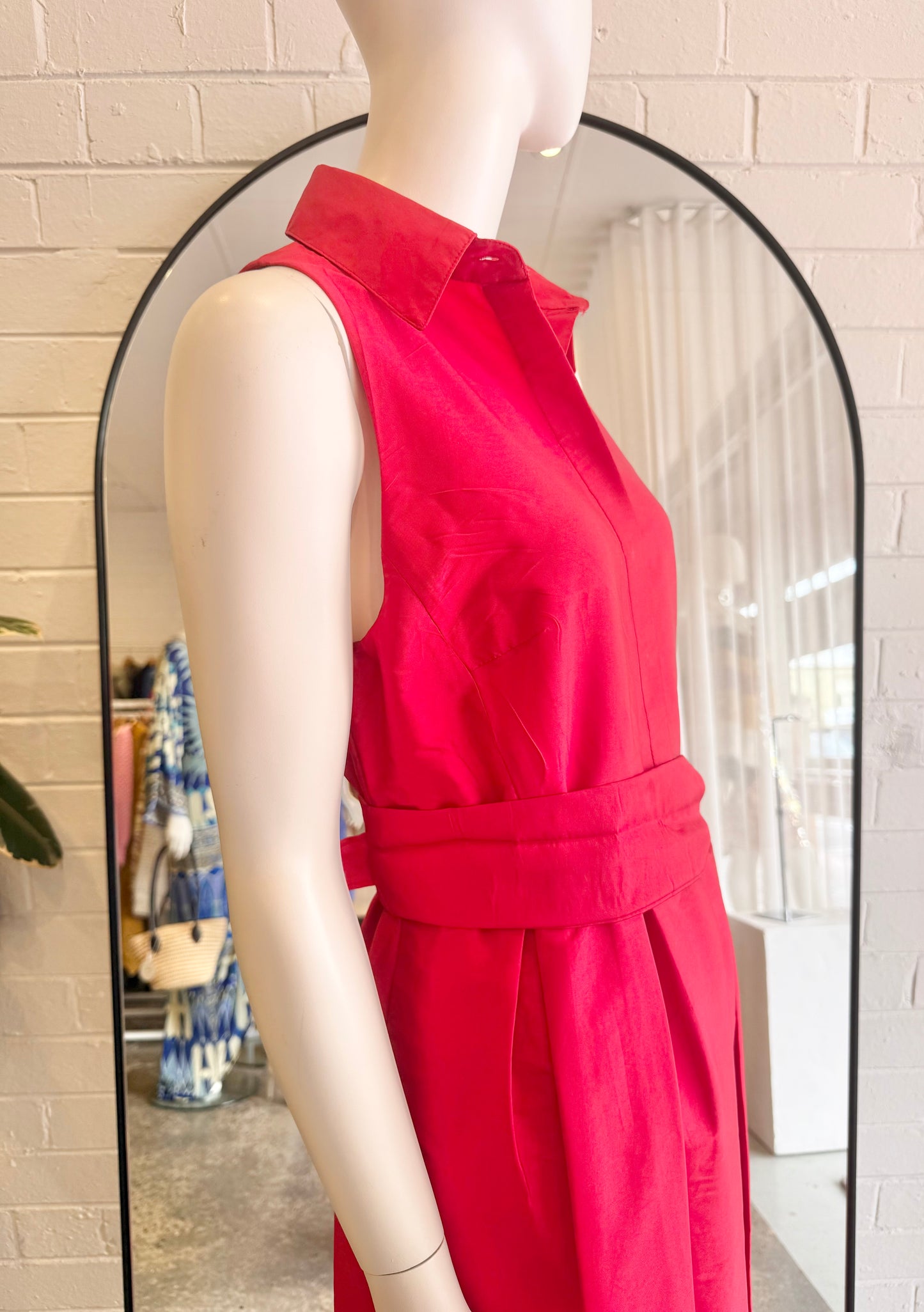 Simorra Red Long Sleeveless Dress - Size 12