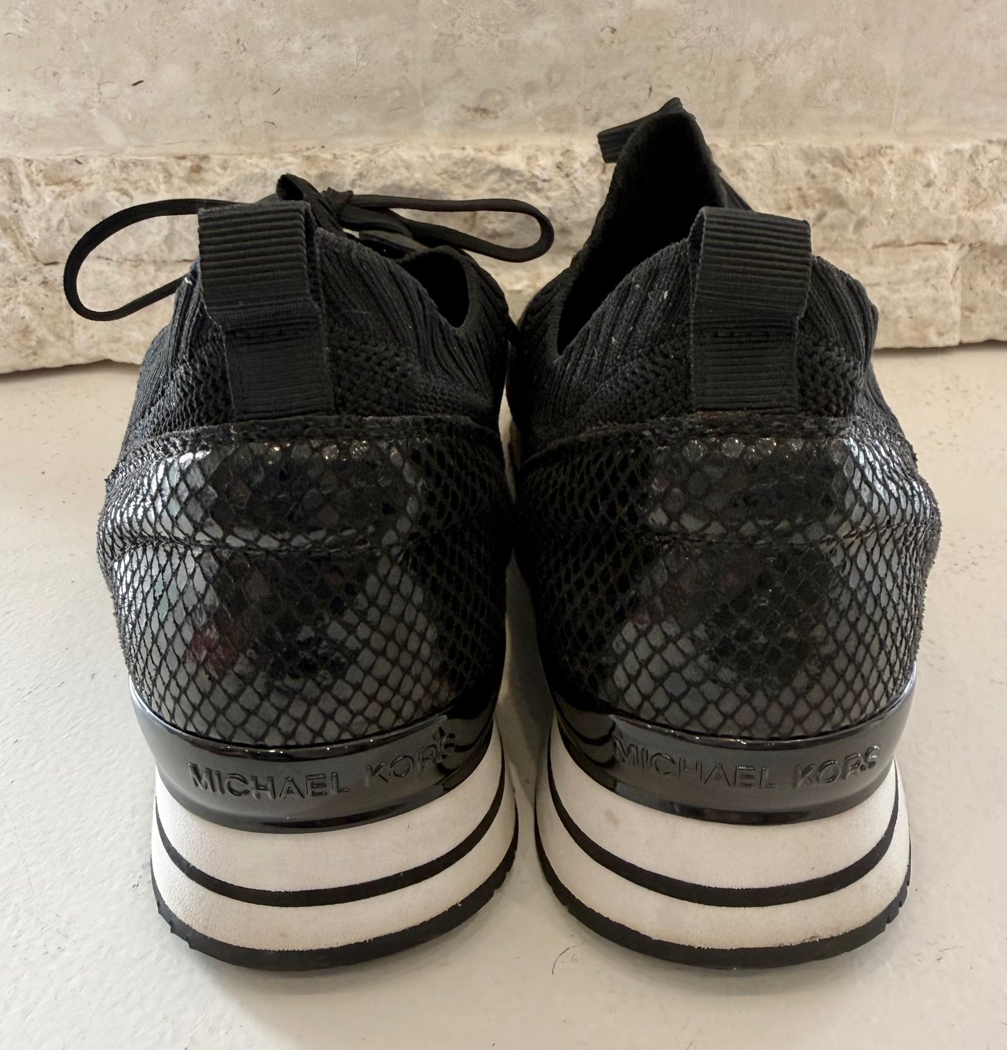 Michael Kors Billie Knit Trainer - Size 9