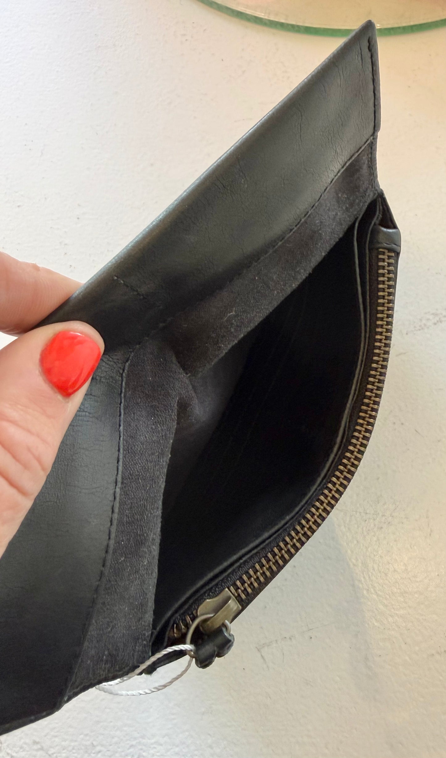 Ovae Black Leather Wallet