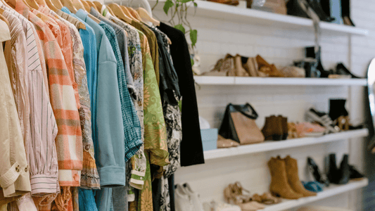 A Guide to Consigning Your Wardrobe